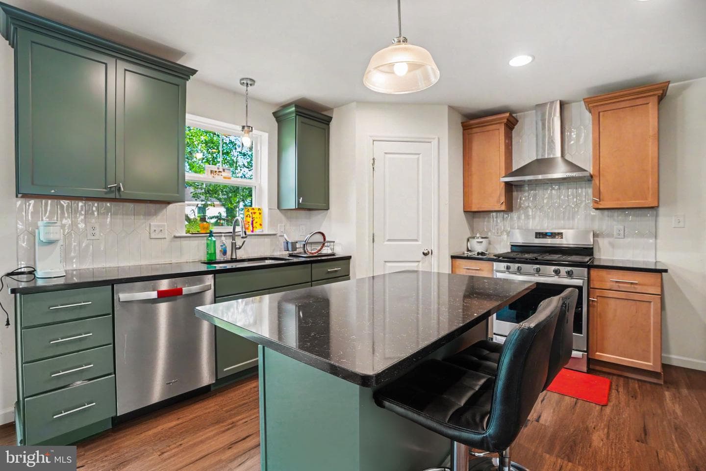 23 Essex Drive photo 9