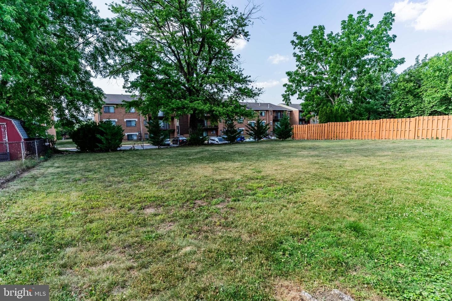 11 W Dulles Drive photo 23