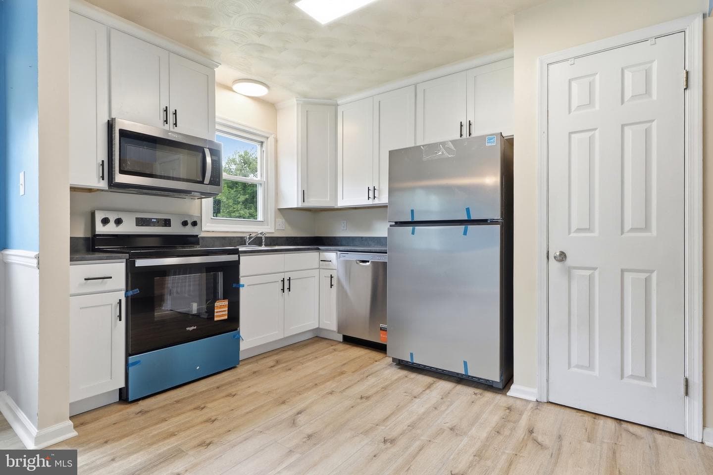 1123 York Road photo 10