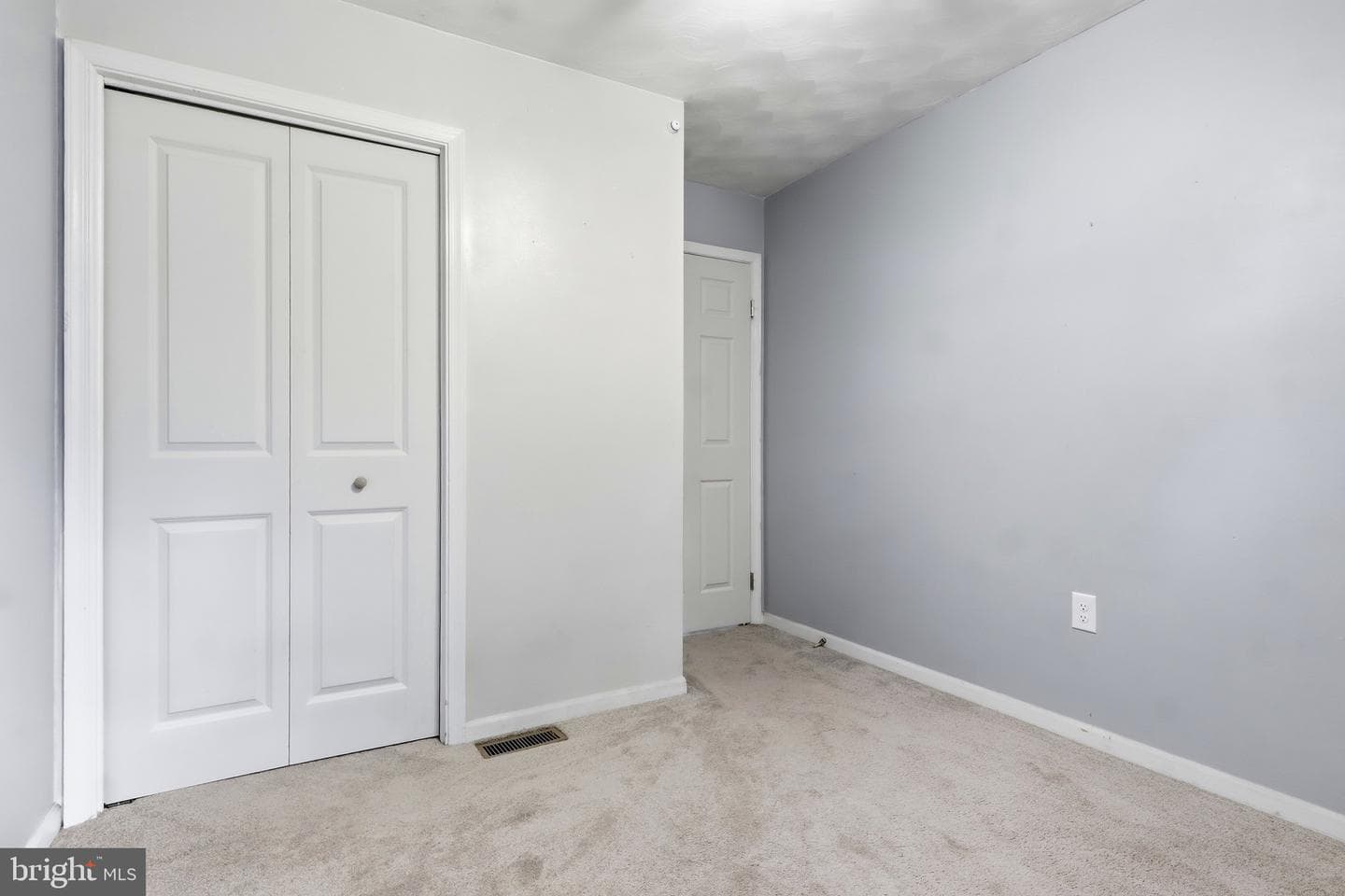1123 York Road photo 22