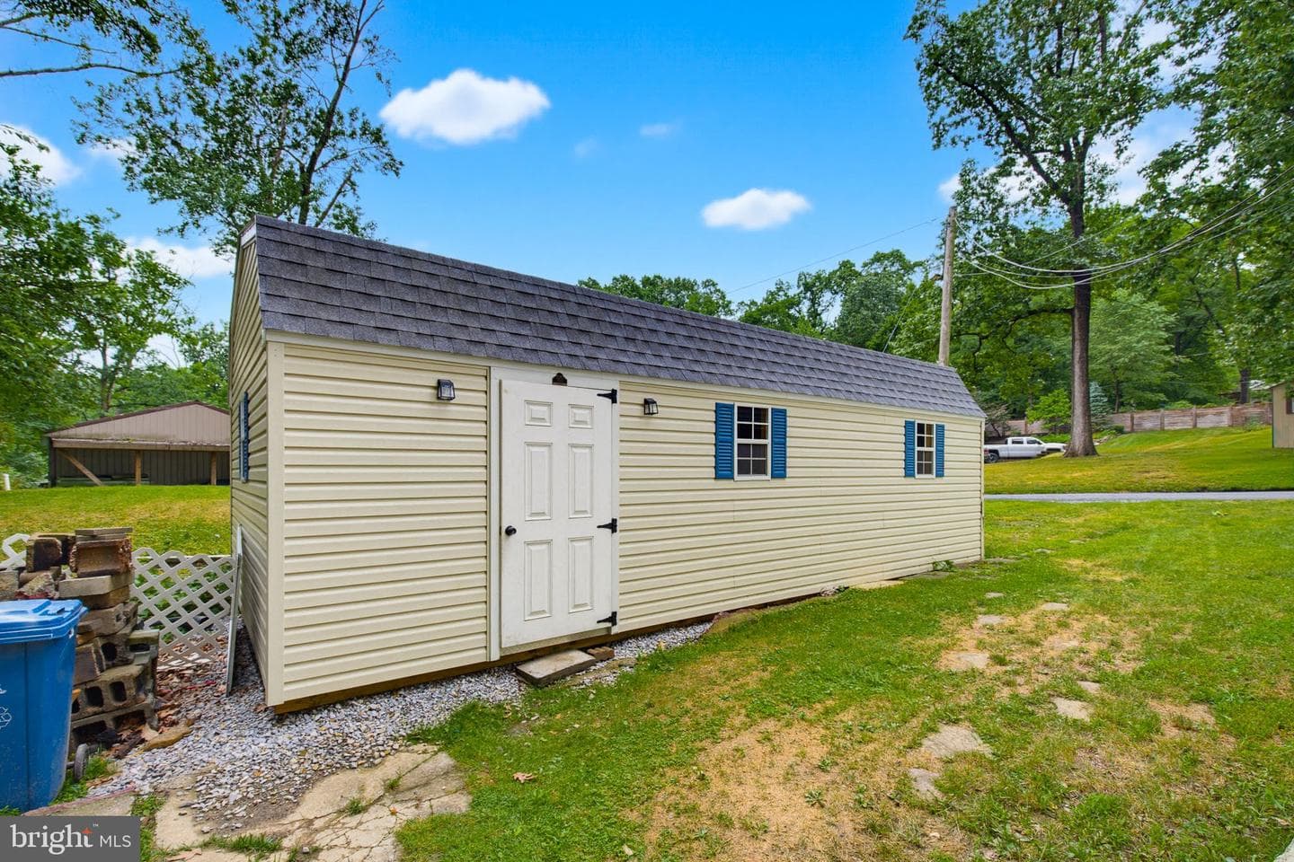 1607 Holtz Road photo 31