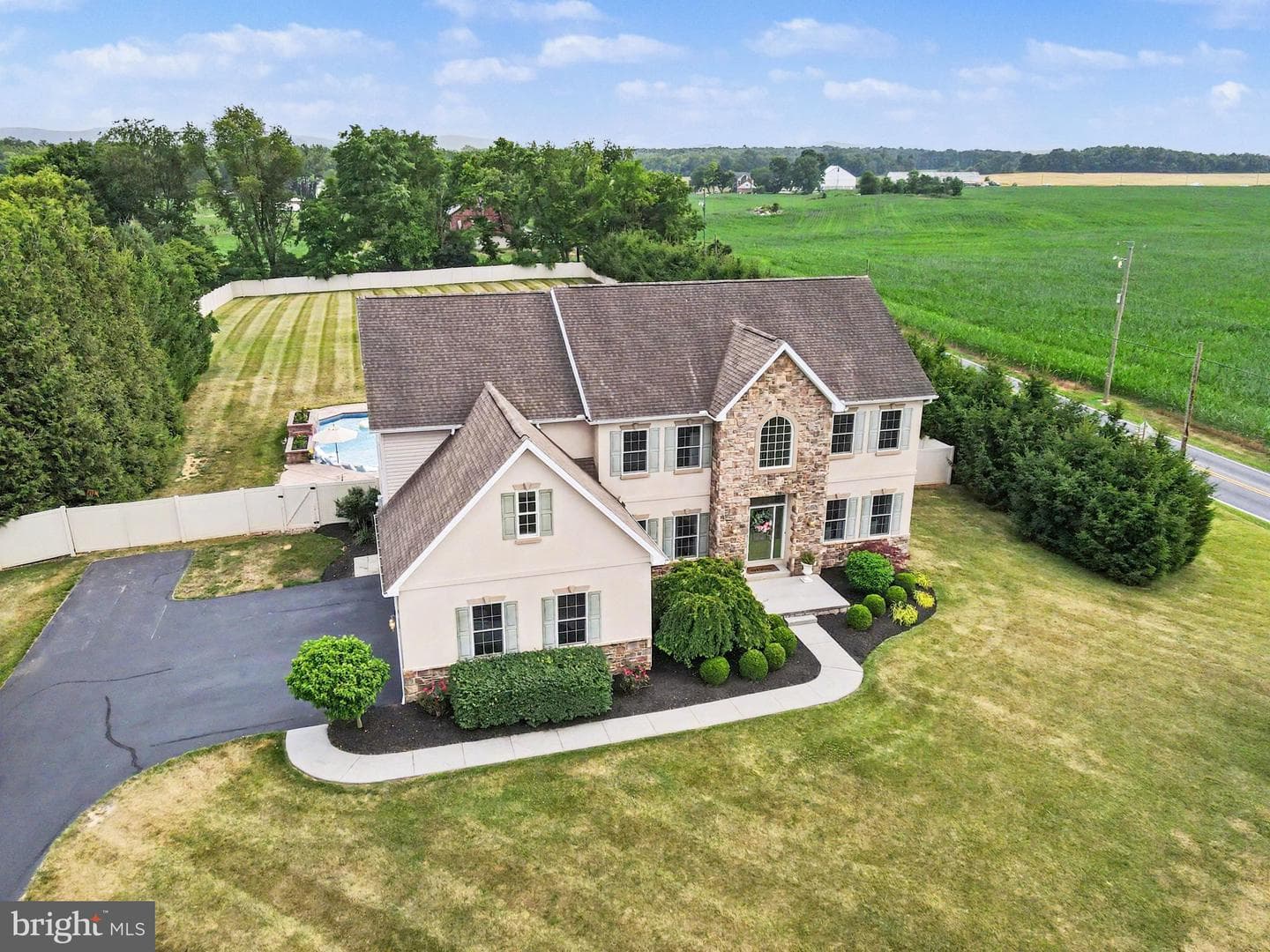 2 Ridge Drive photo 35