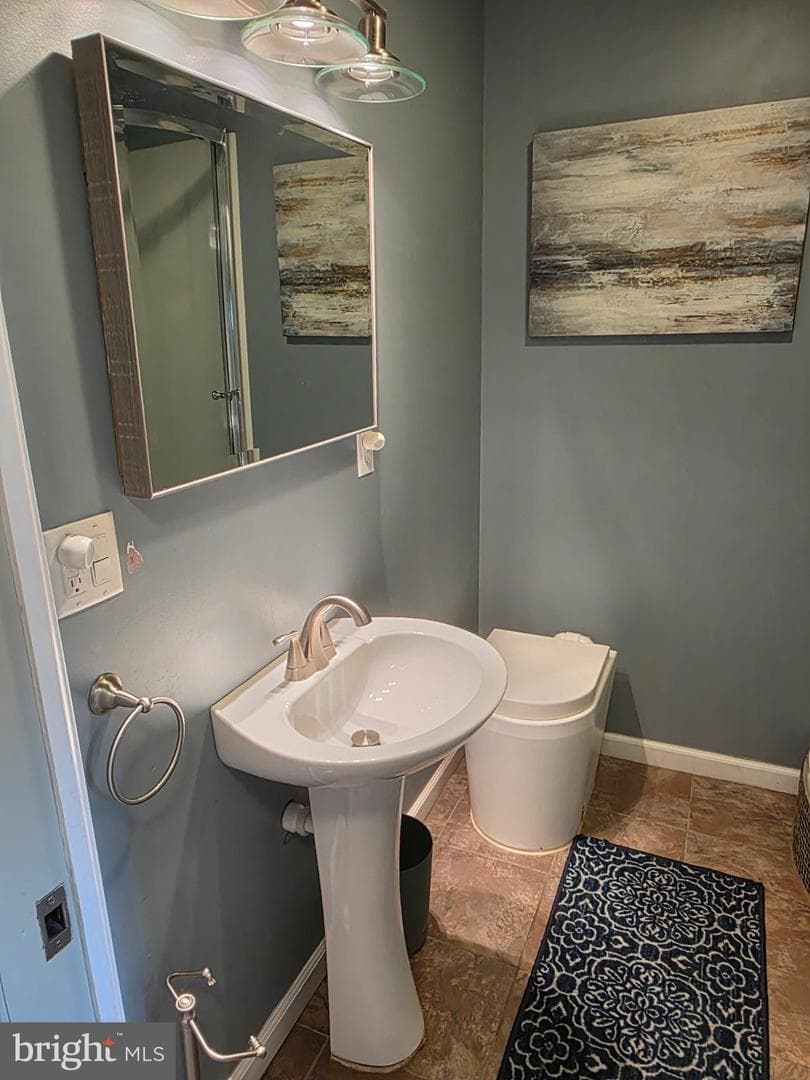 918 Allen photo 15