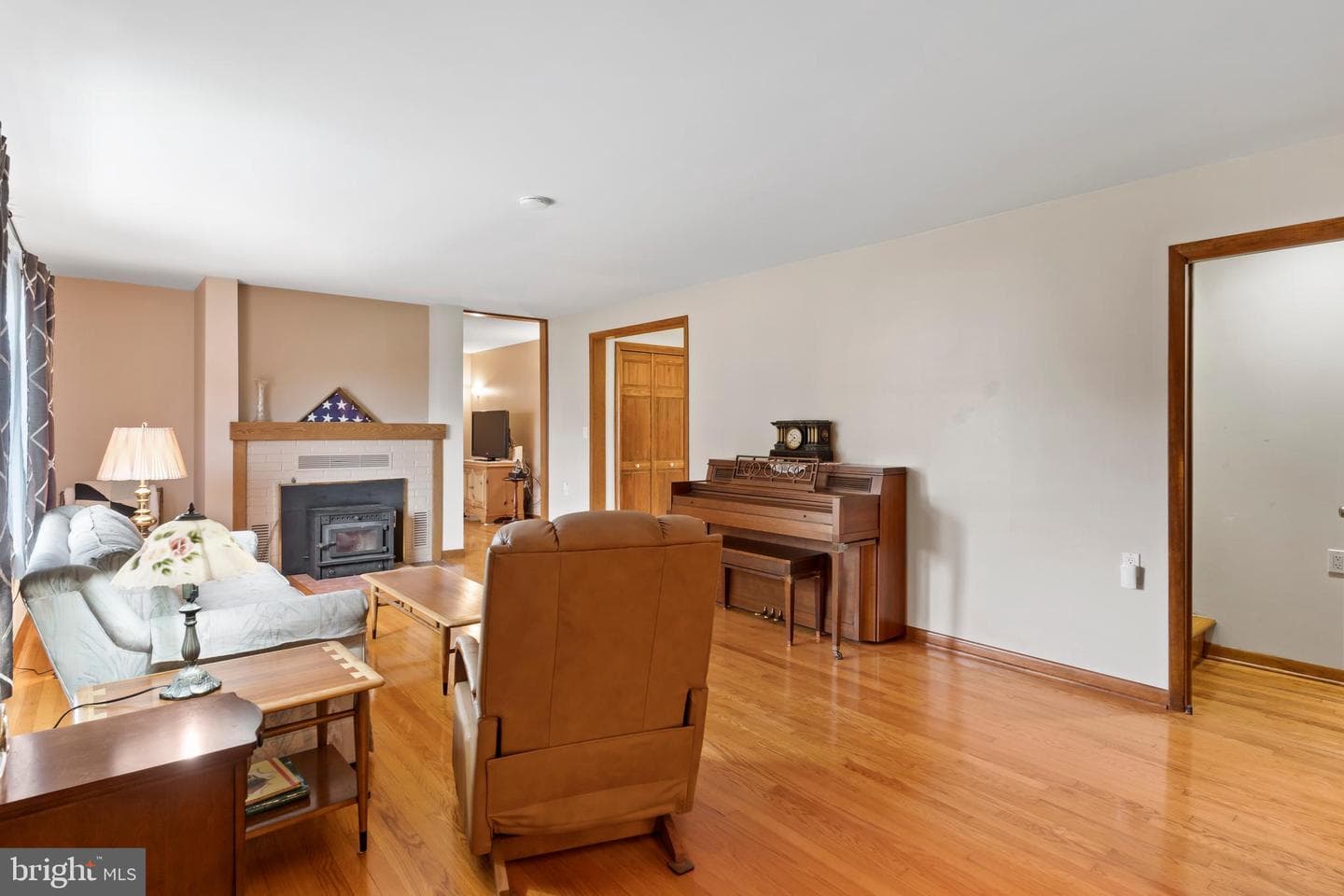 3049 Spring Road photo 8
