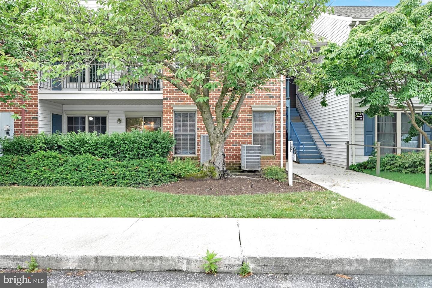 5401 Oxford Drive #11, Mechanicsburg