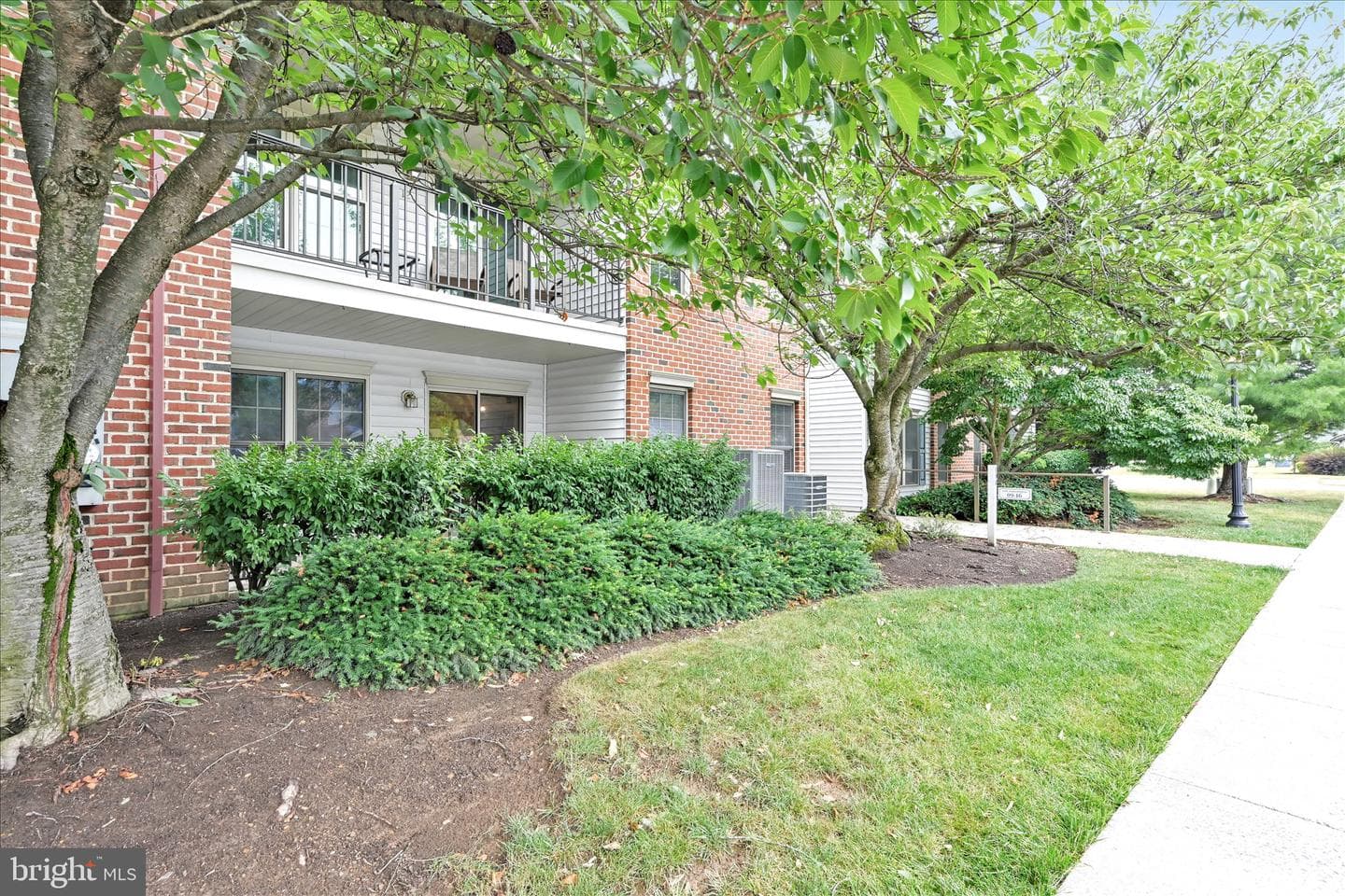 5401 Oxford Drive #11, Mechanicsburg