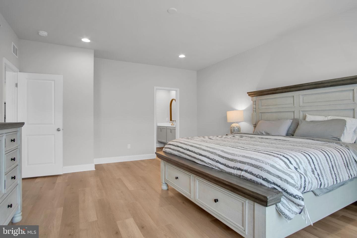 1319 Arlington Way photo 17