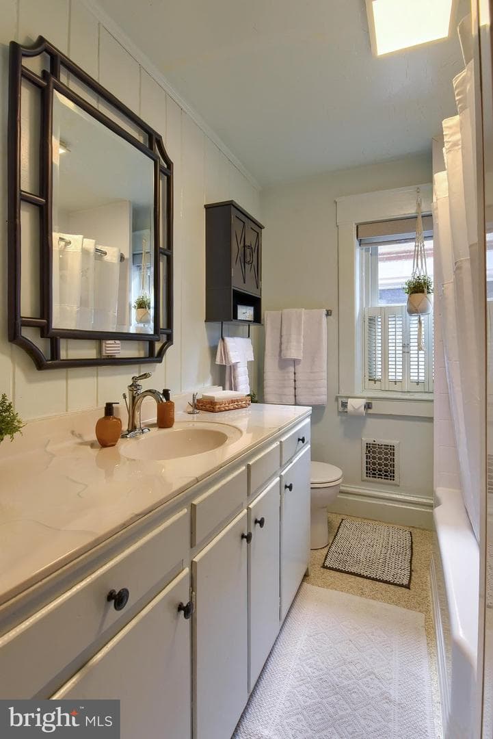 337 Graham Street photo 31