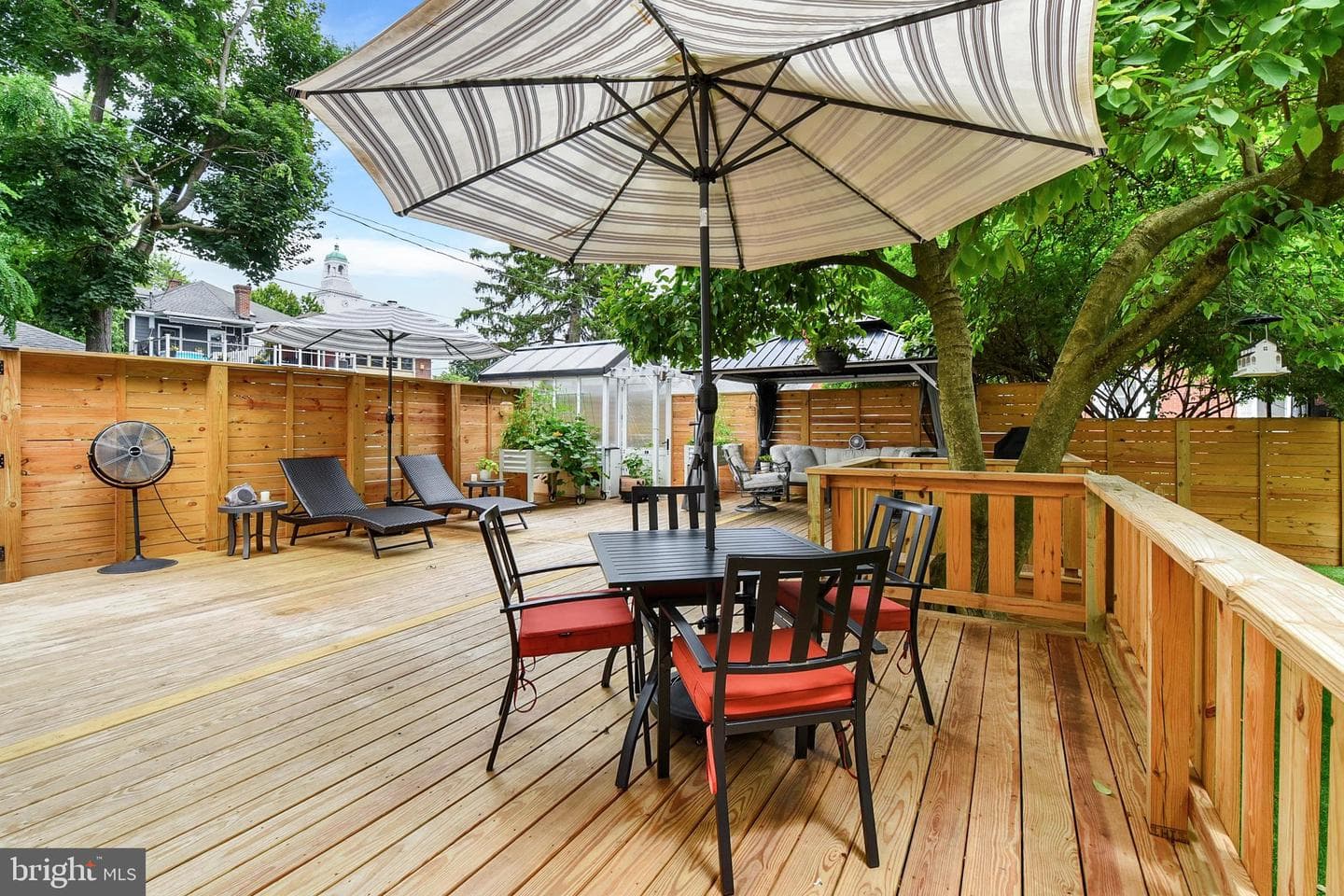 337 Graham Street photo 46