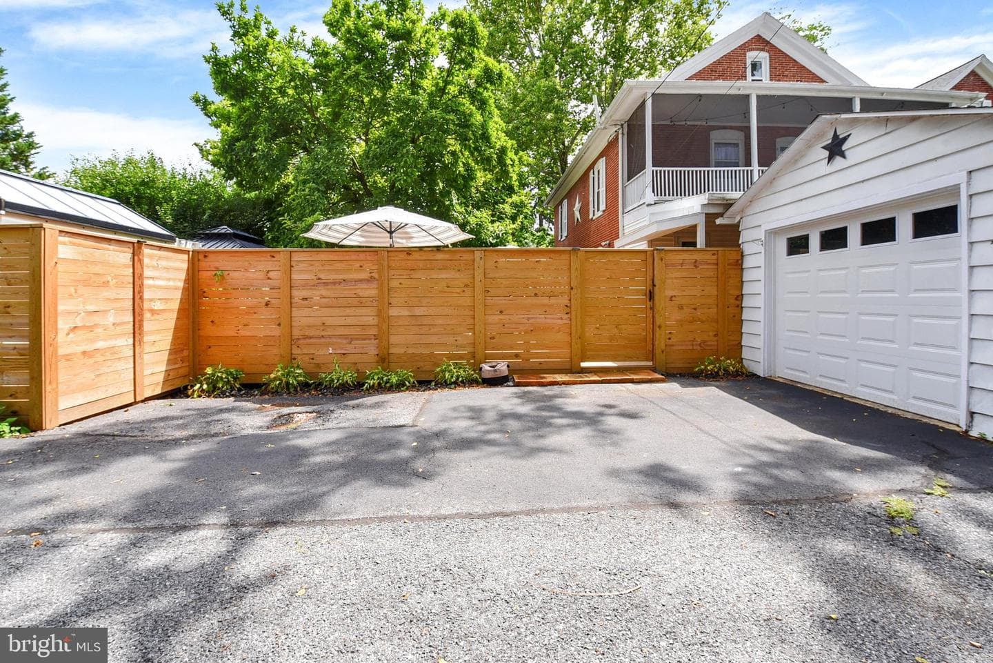 337 Graham Street photo 49
