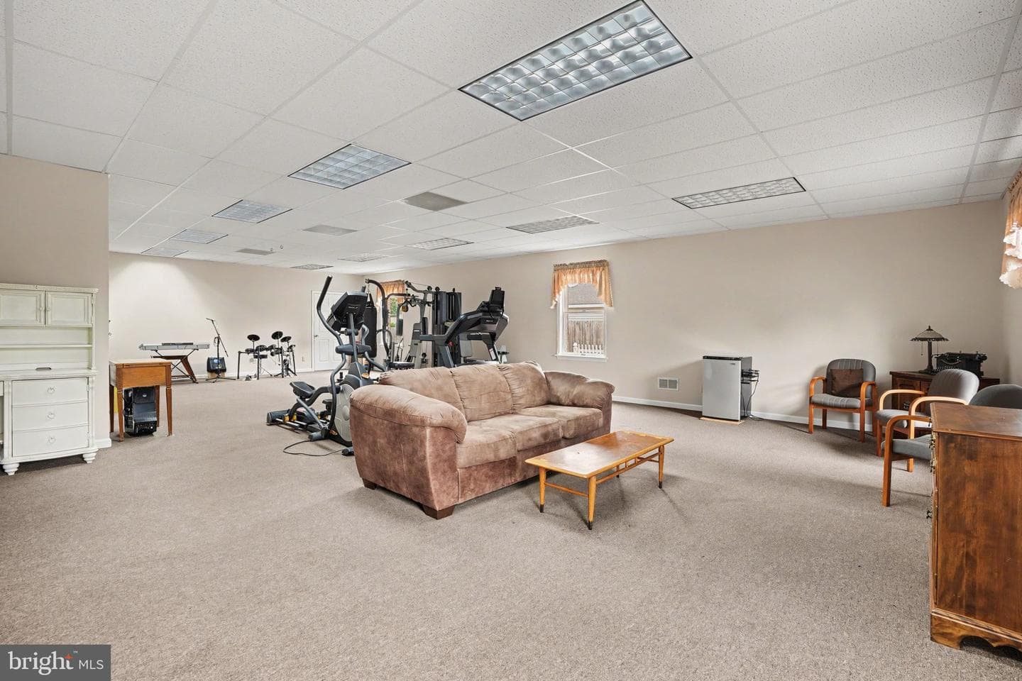 924 W Trindle Road photo 36