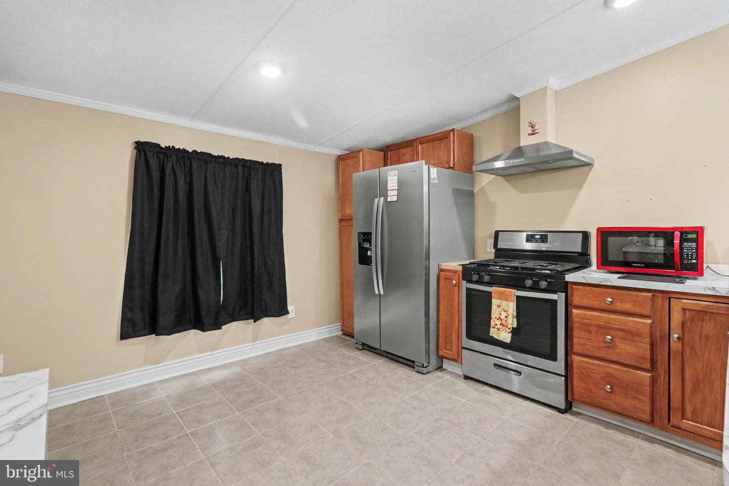 22 Magnolia Lane photo 13