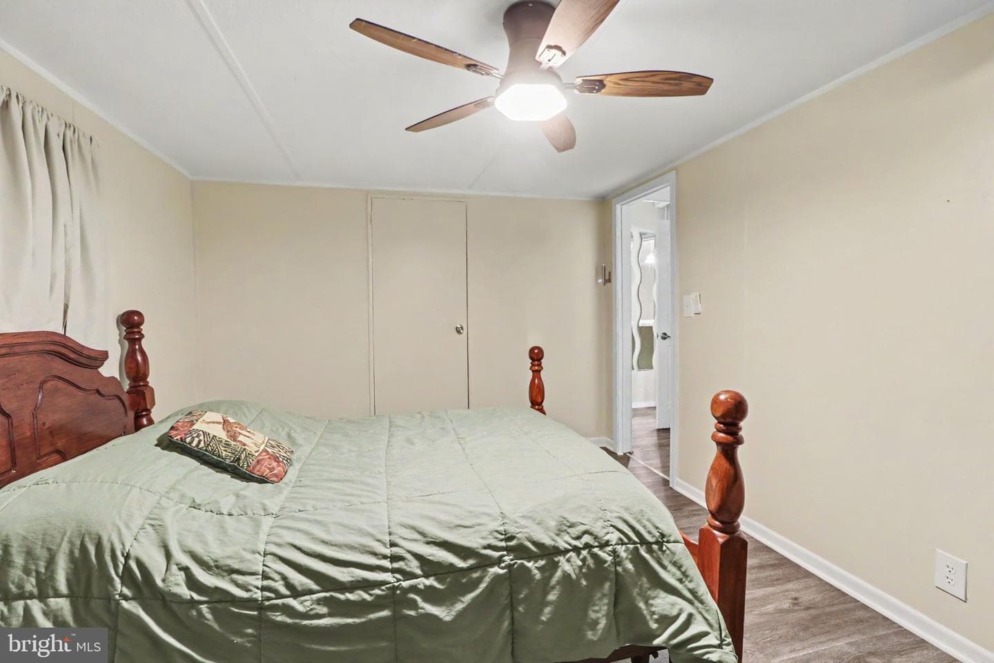 22 Magnolia Lane photo 19