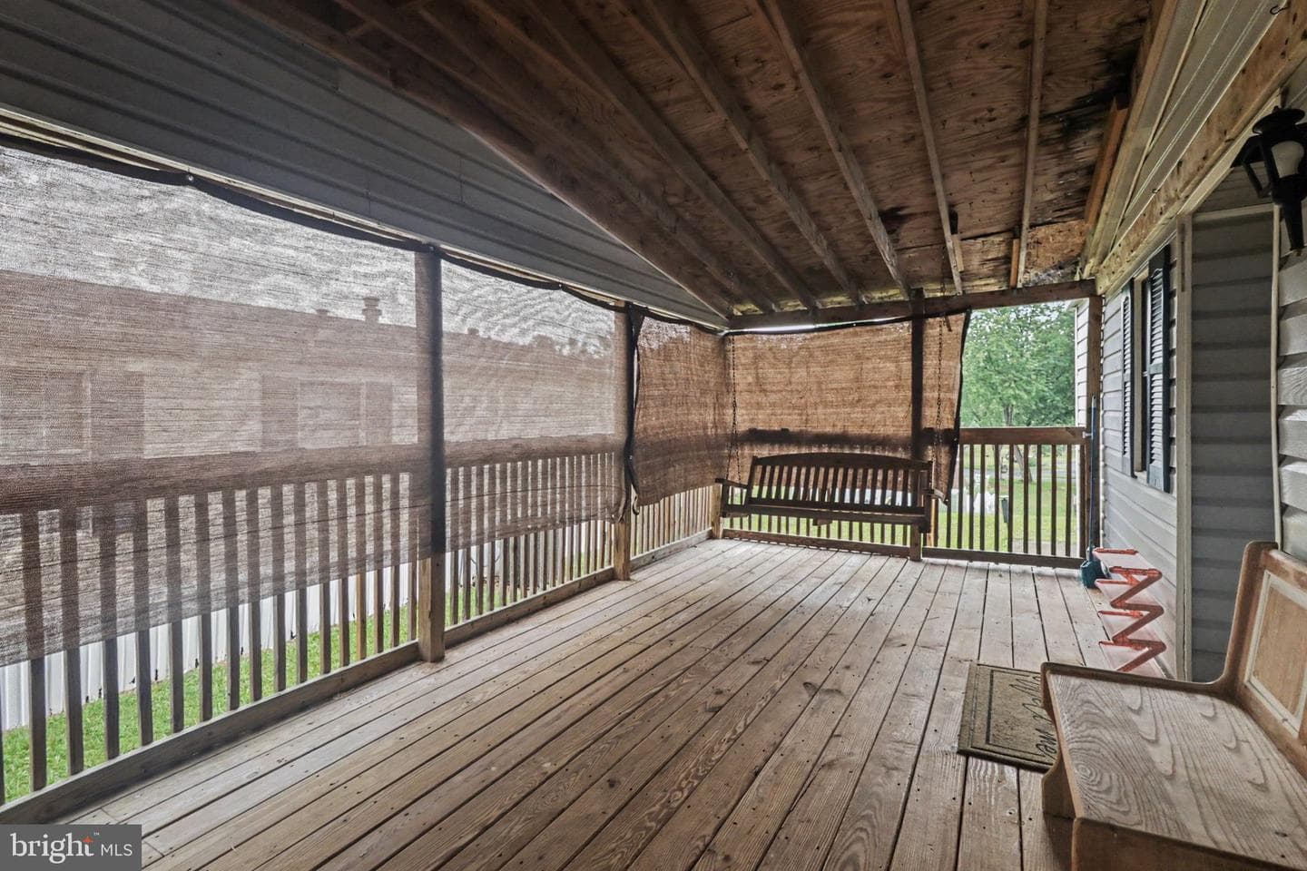 22 Magnolia Lane photo 5