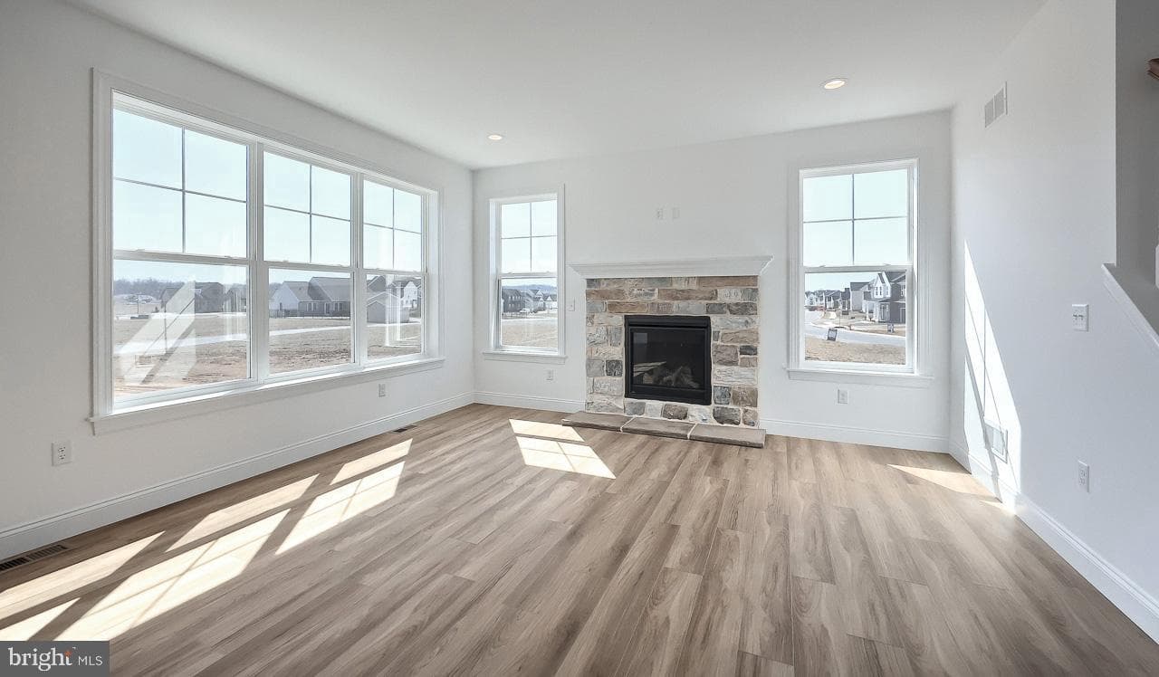 610 Estate Drive photo 10