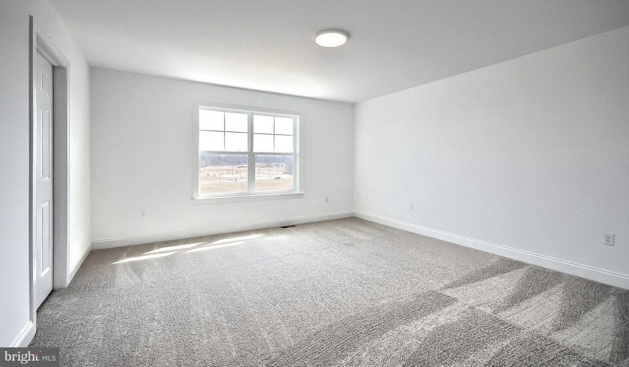 610 Estate Drive photo 24