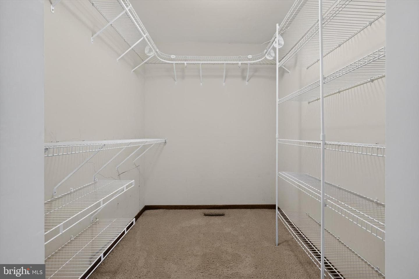 620 Cedar Ridge Lane photo 26