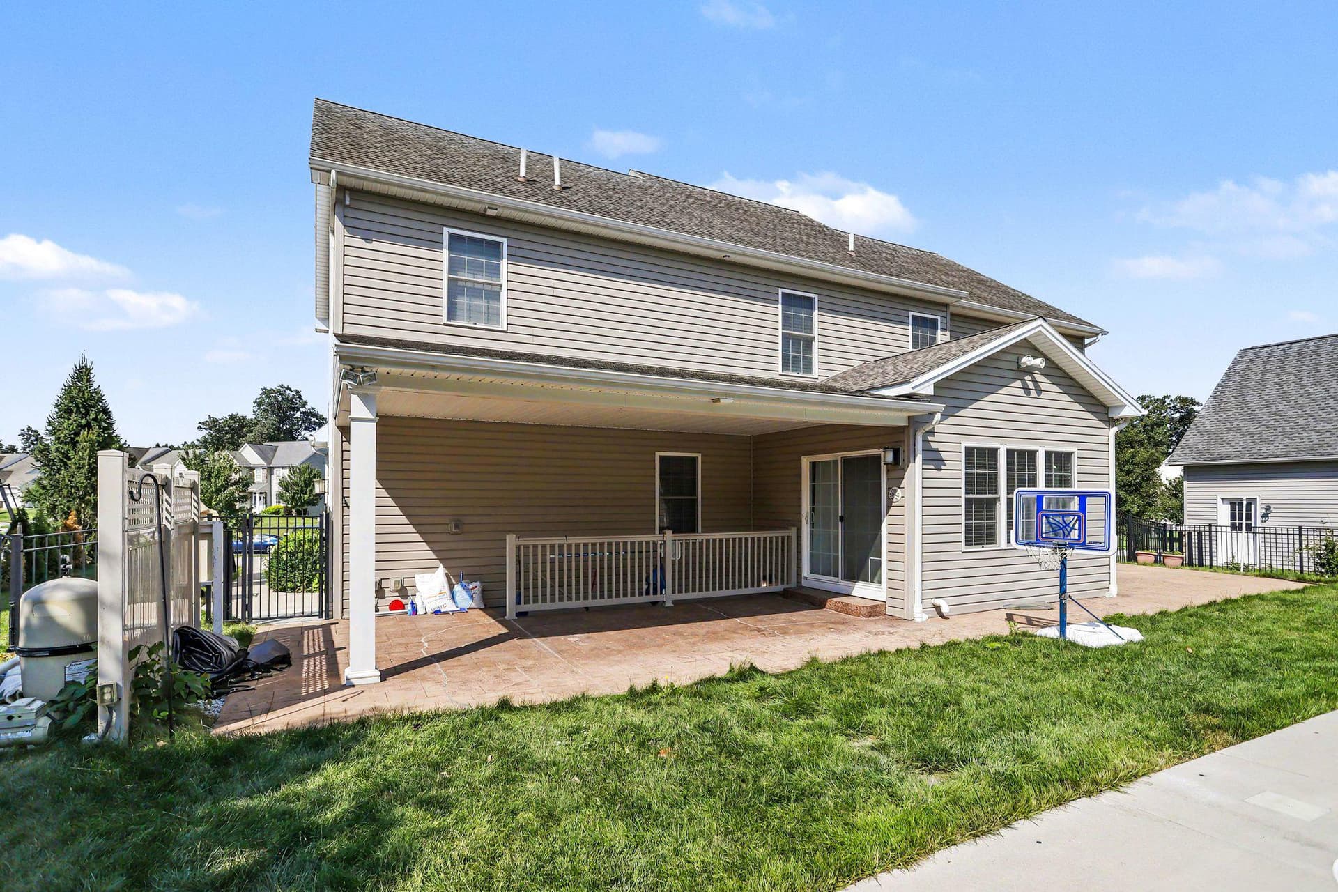 404 Sorbie Lane photo 35