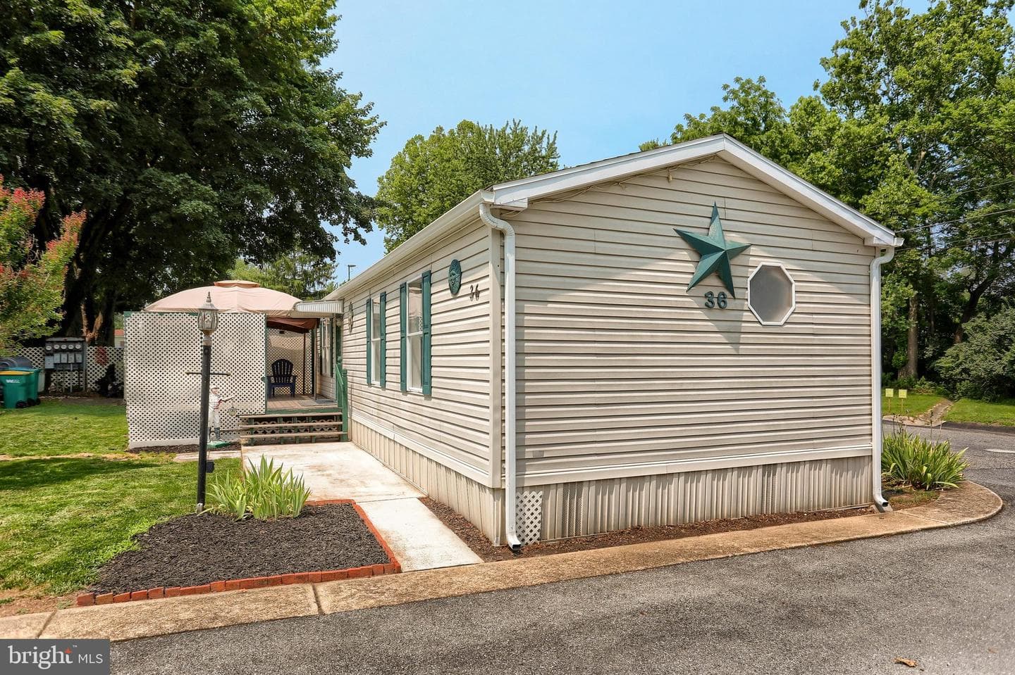 36 Garden Parkway, Carlisle