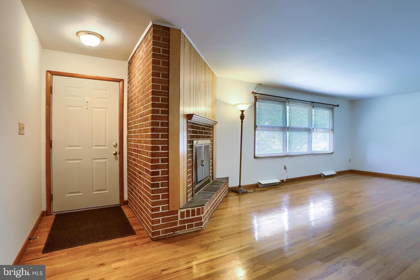 26 Amherst Drive photo 5