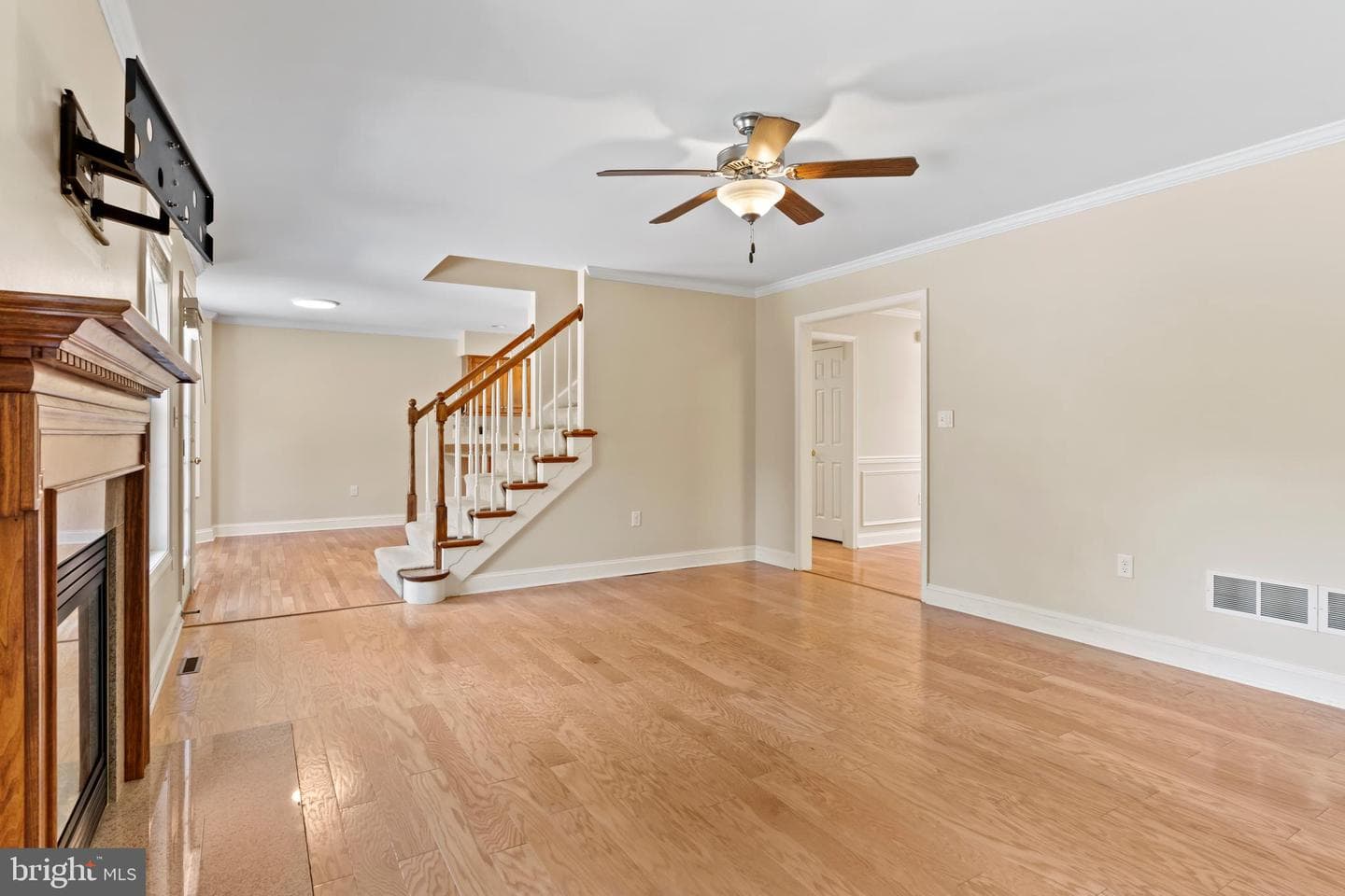 112 Hilltop Court photo 6