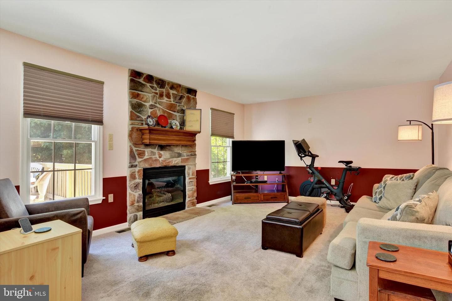 1153 Fleming Drive photo 3