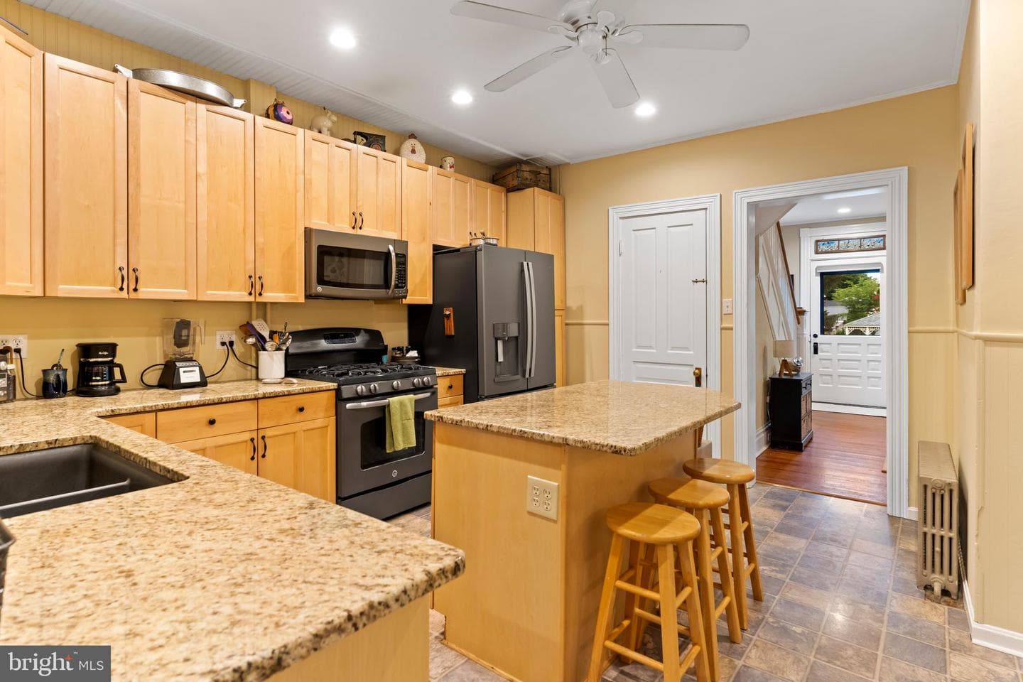 114 Third Street photo 16