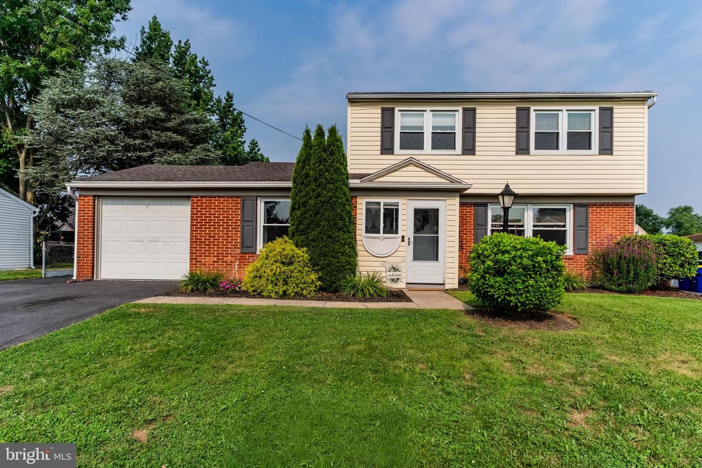 207 Linda Drive, Mechanicsburg