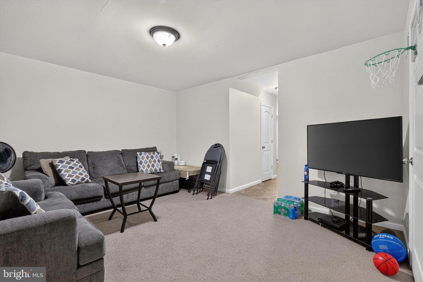 6421 Creekbend Drive photo 7