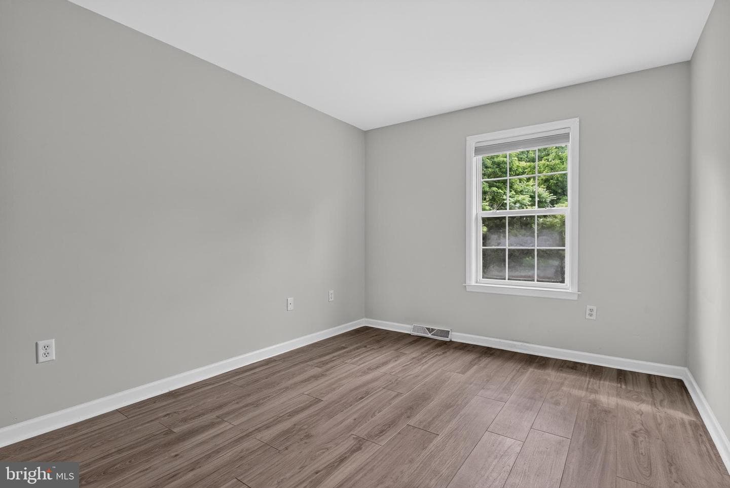 107 Westpoint Drive photo 25