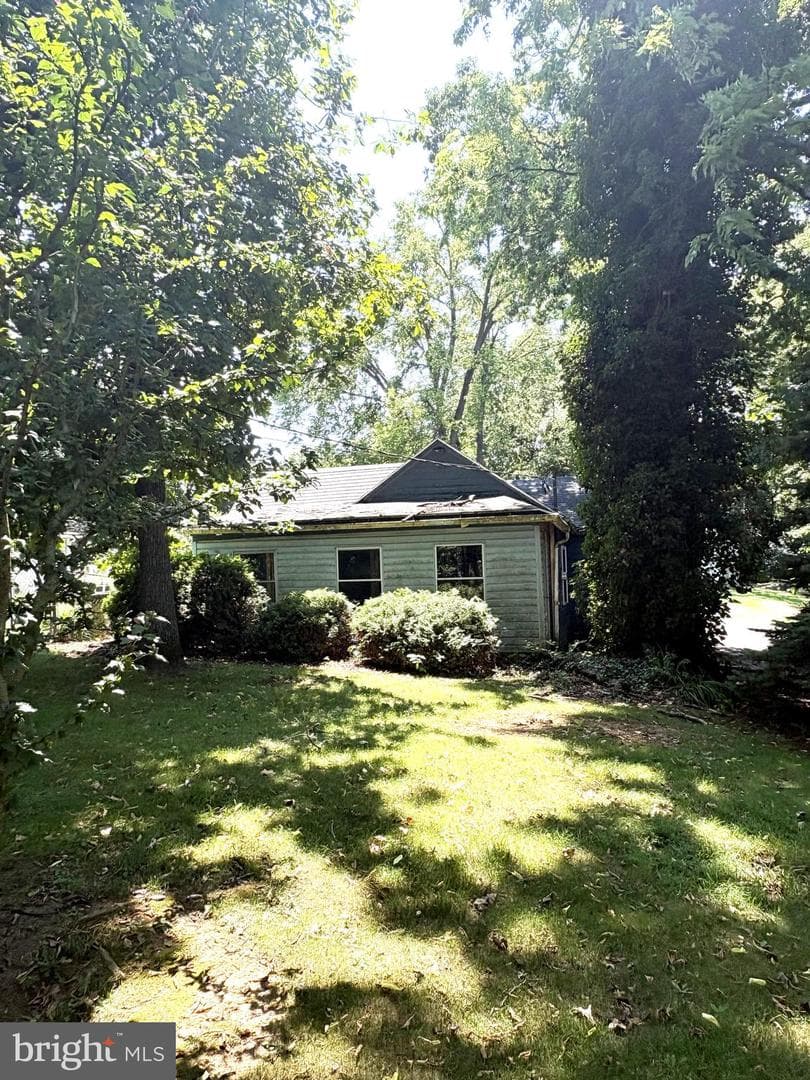 22 Fairview Street photo 12