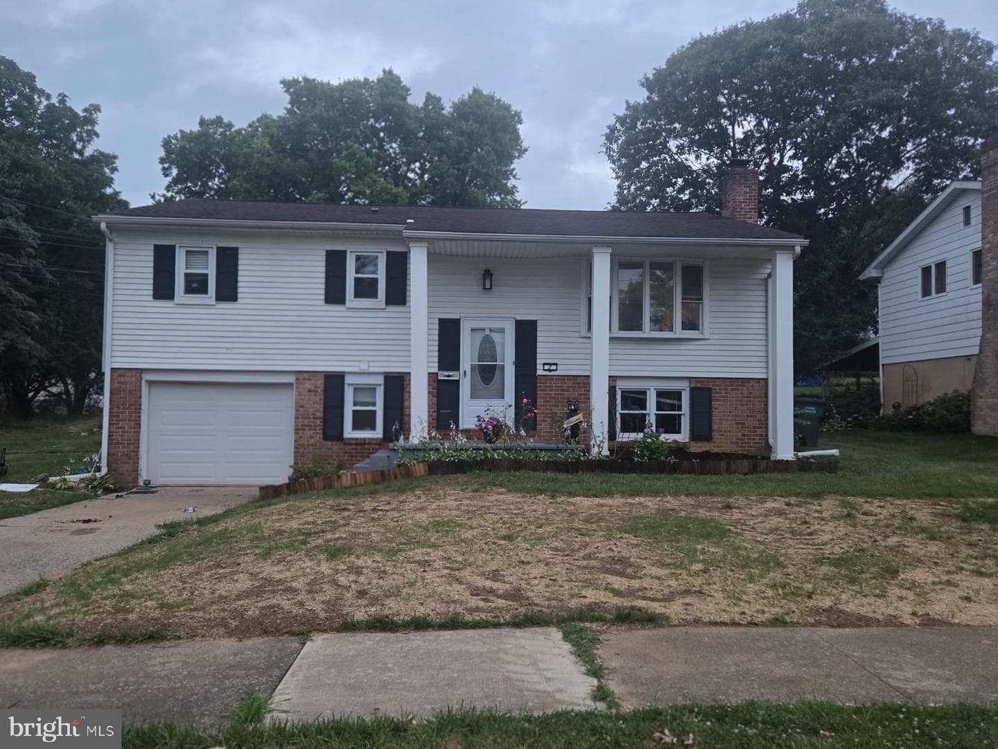 2 Palmer Drive photo 1
