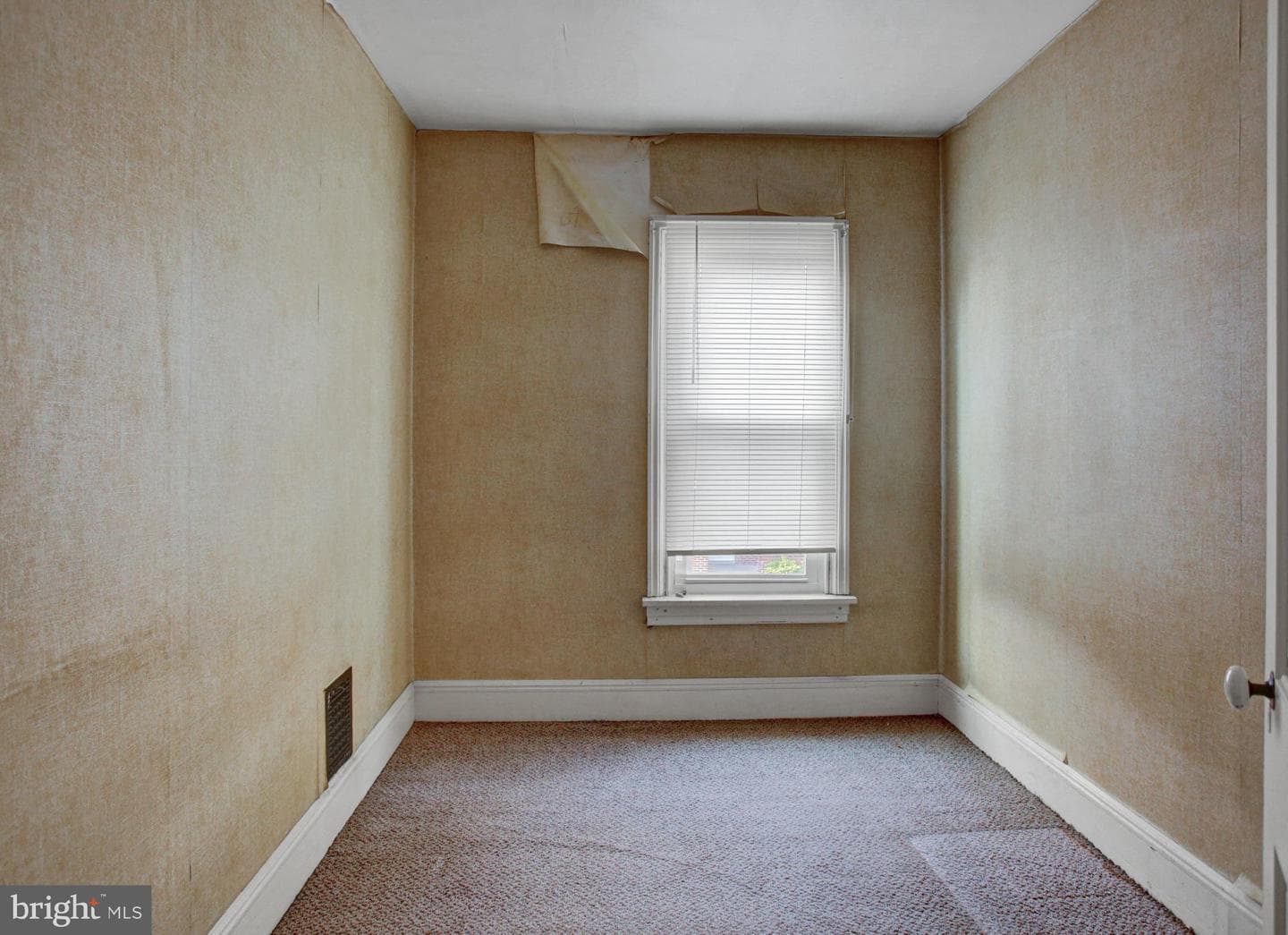 139 A St photo 16
