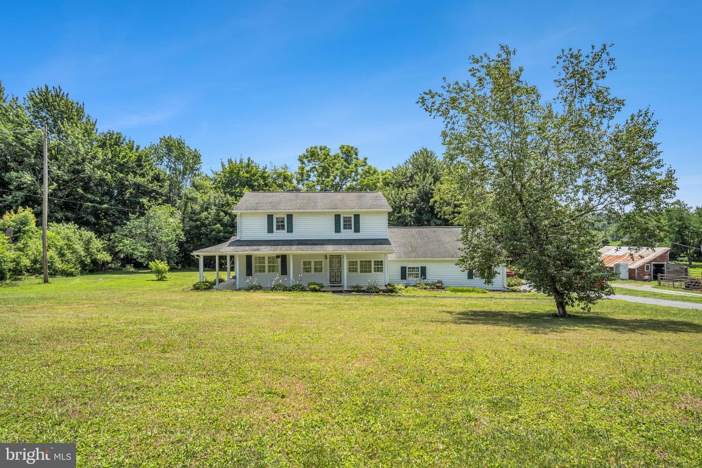 223 Peach Glen Road photo 1