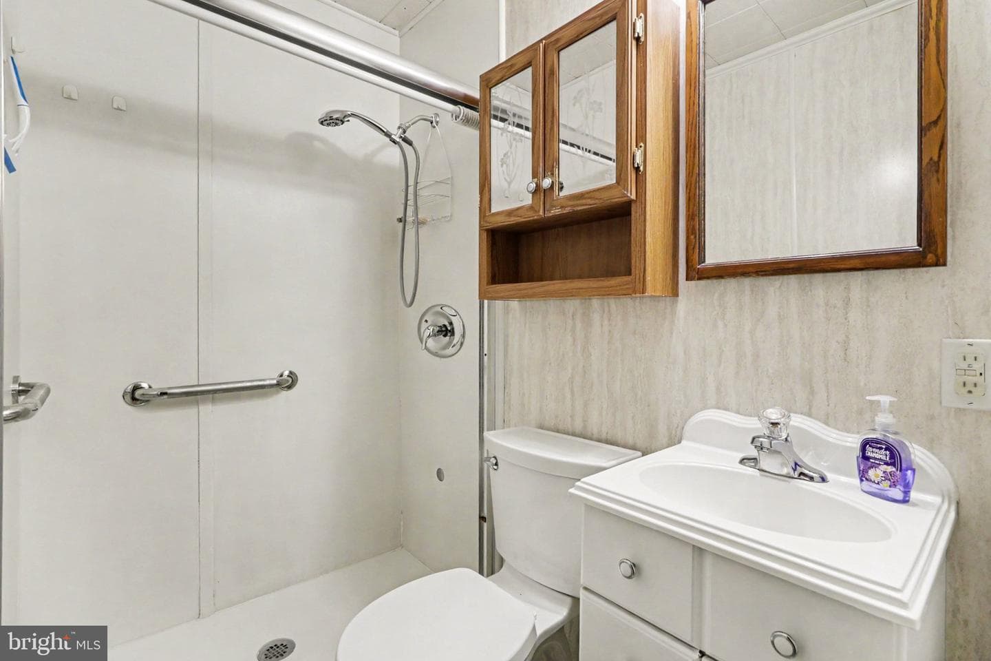 114 Maple Drive photo 15