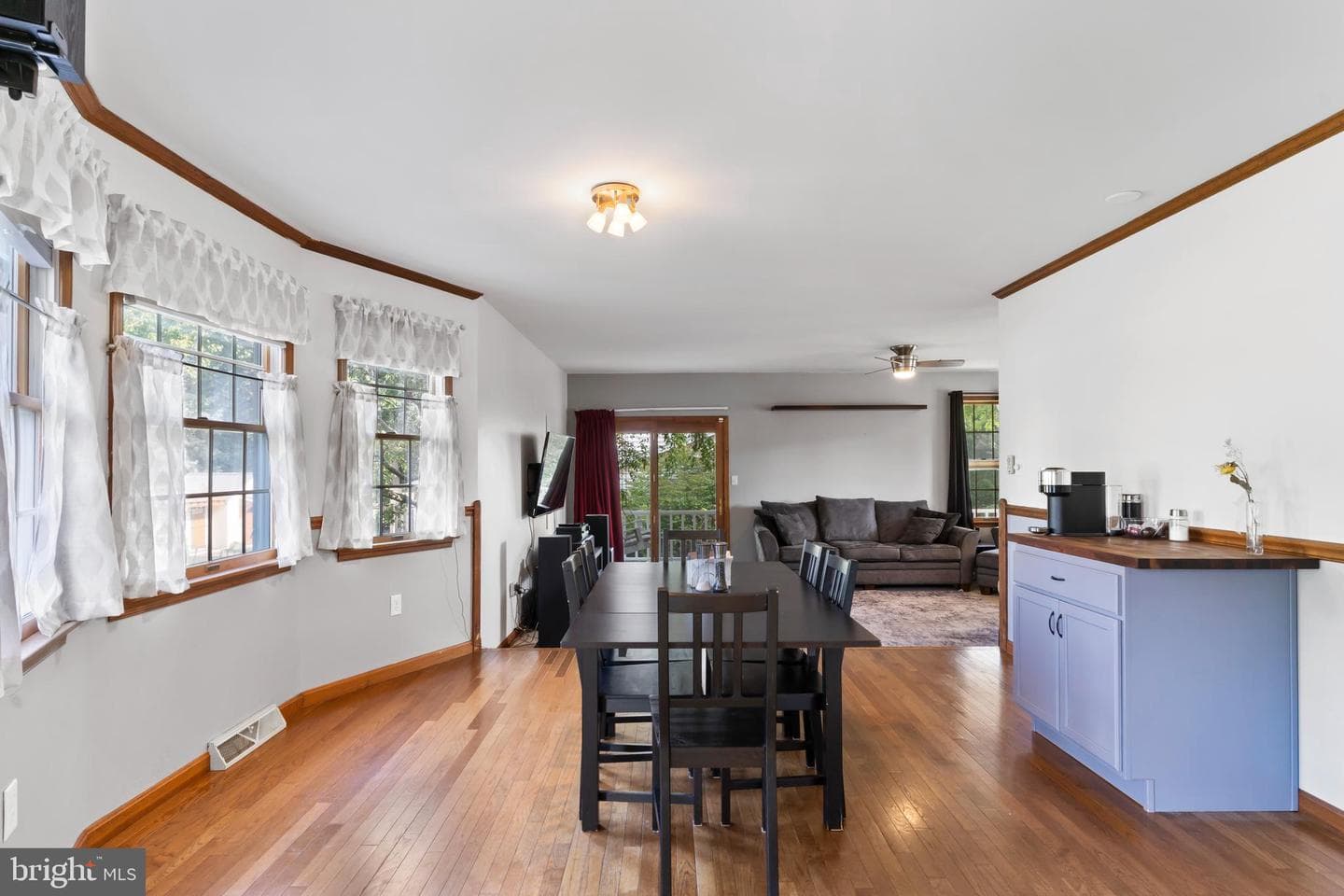 64 S Pin Oak Drive photo 14