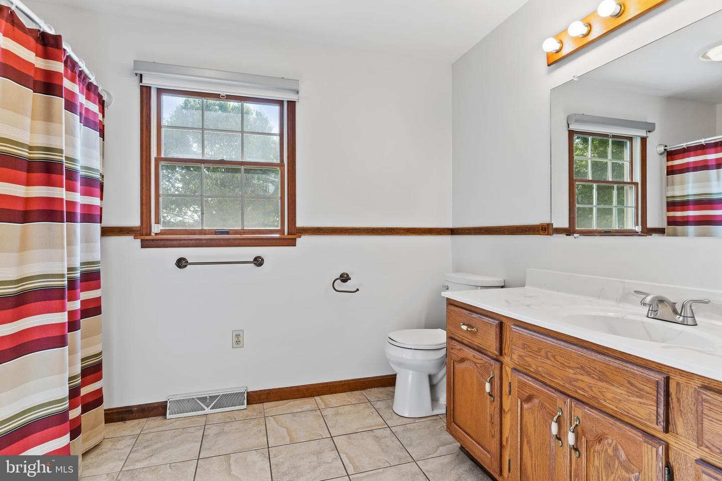 64 S Pin Oak Drive photo 31