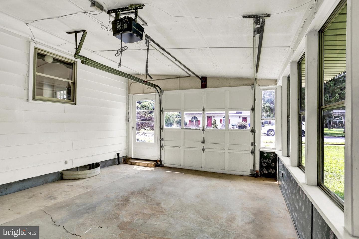 1 E Woodland Drive photo 34