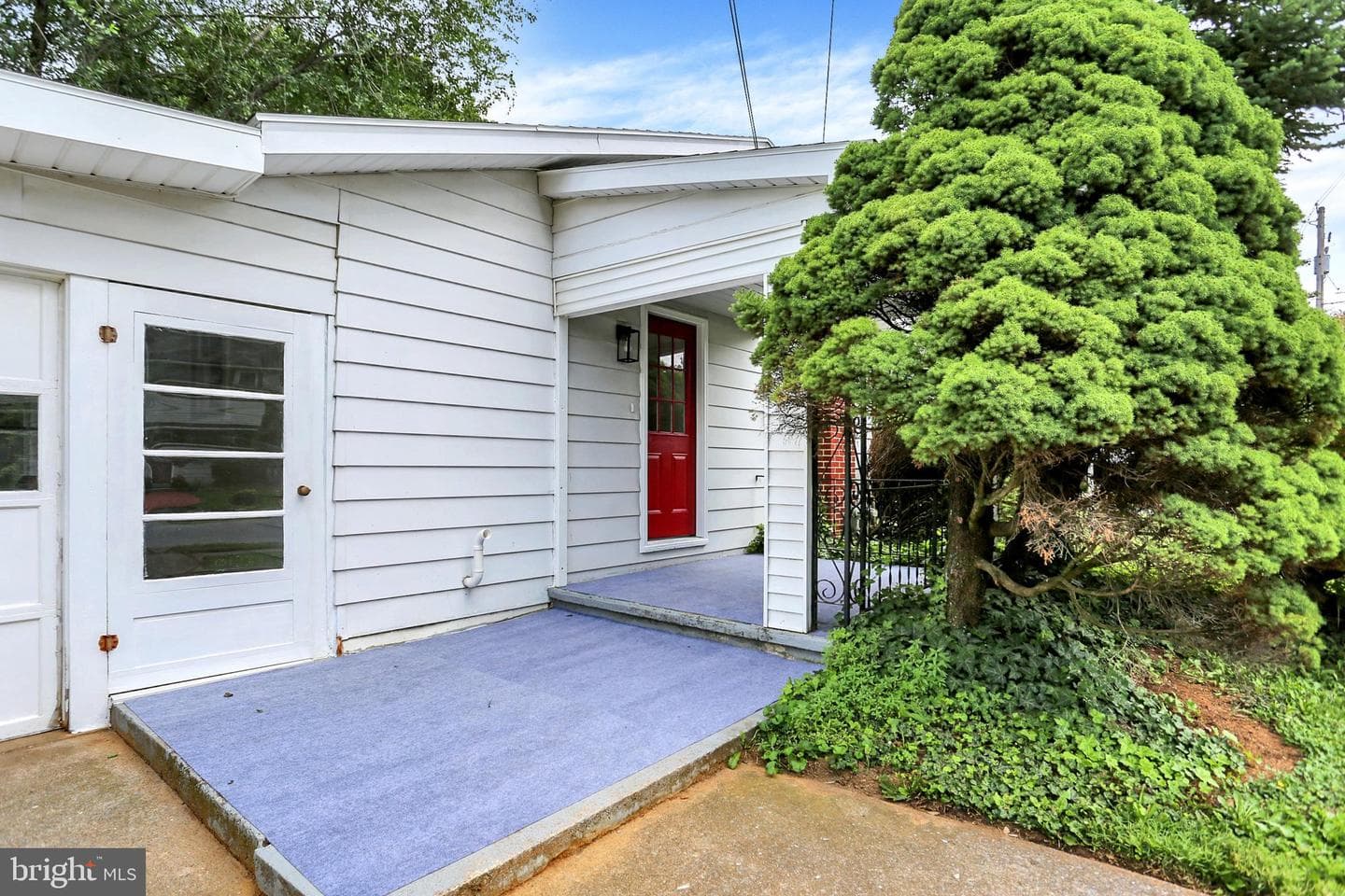 1 E Woodland Drive photo 35