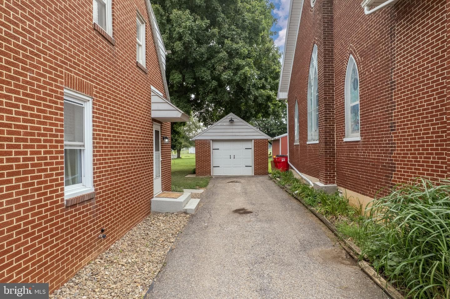 12 Strohm Road photo 46