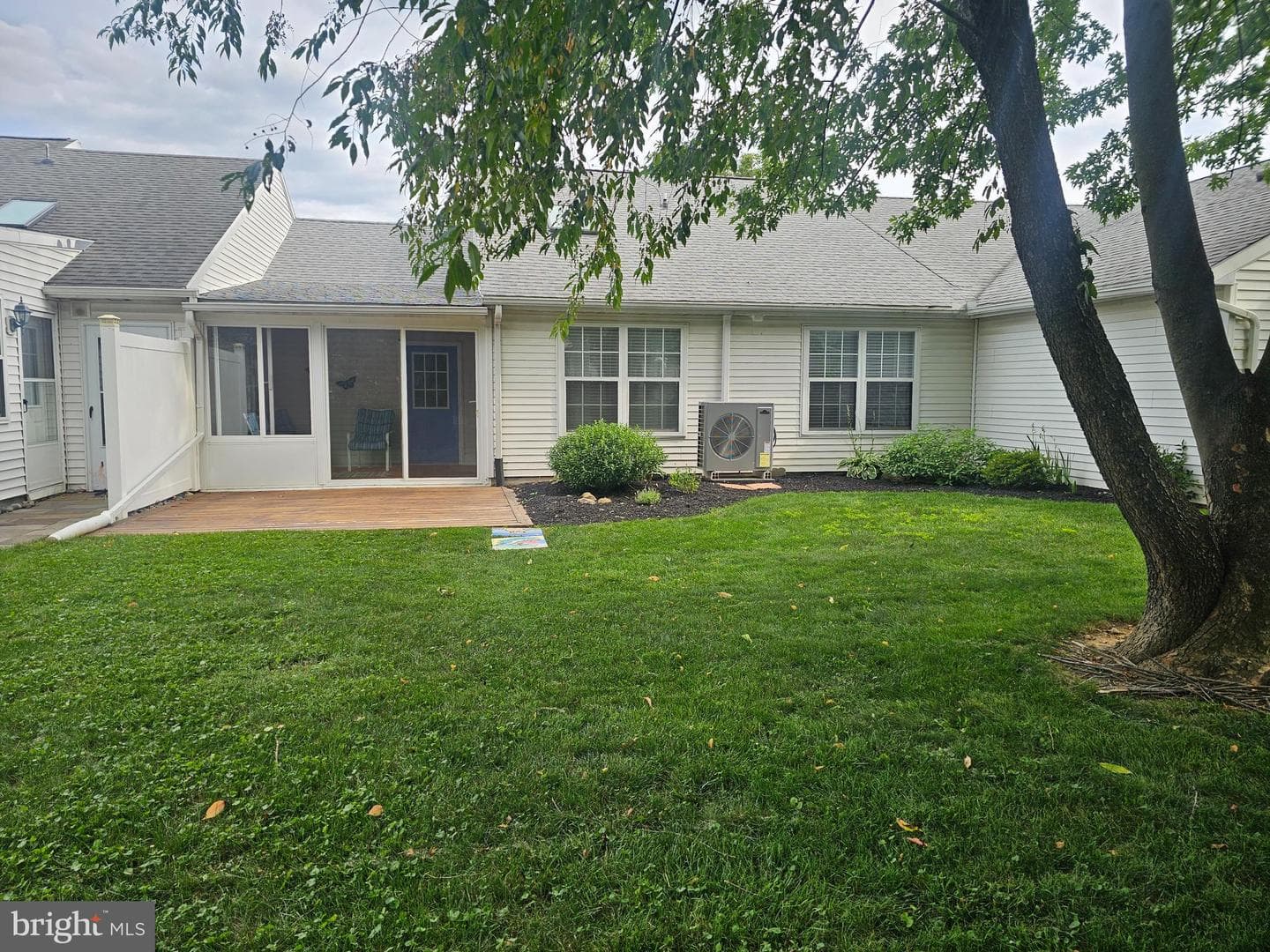 29 Westfields Drive photo 2
