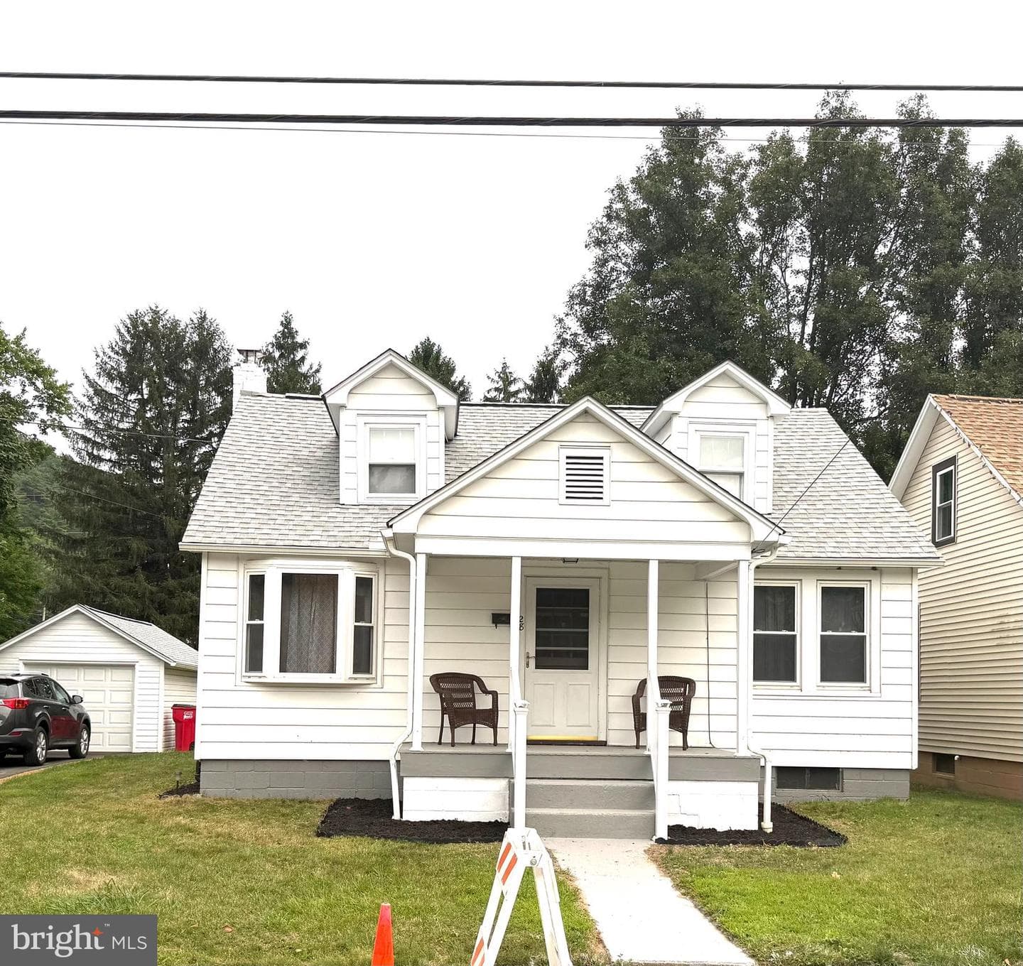 28 E Pine Street photo 1