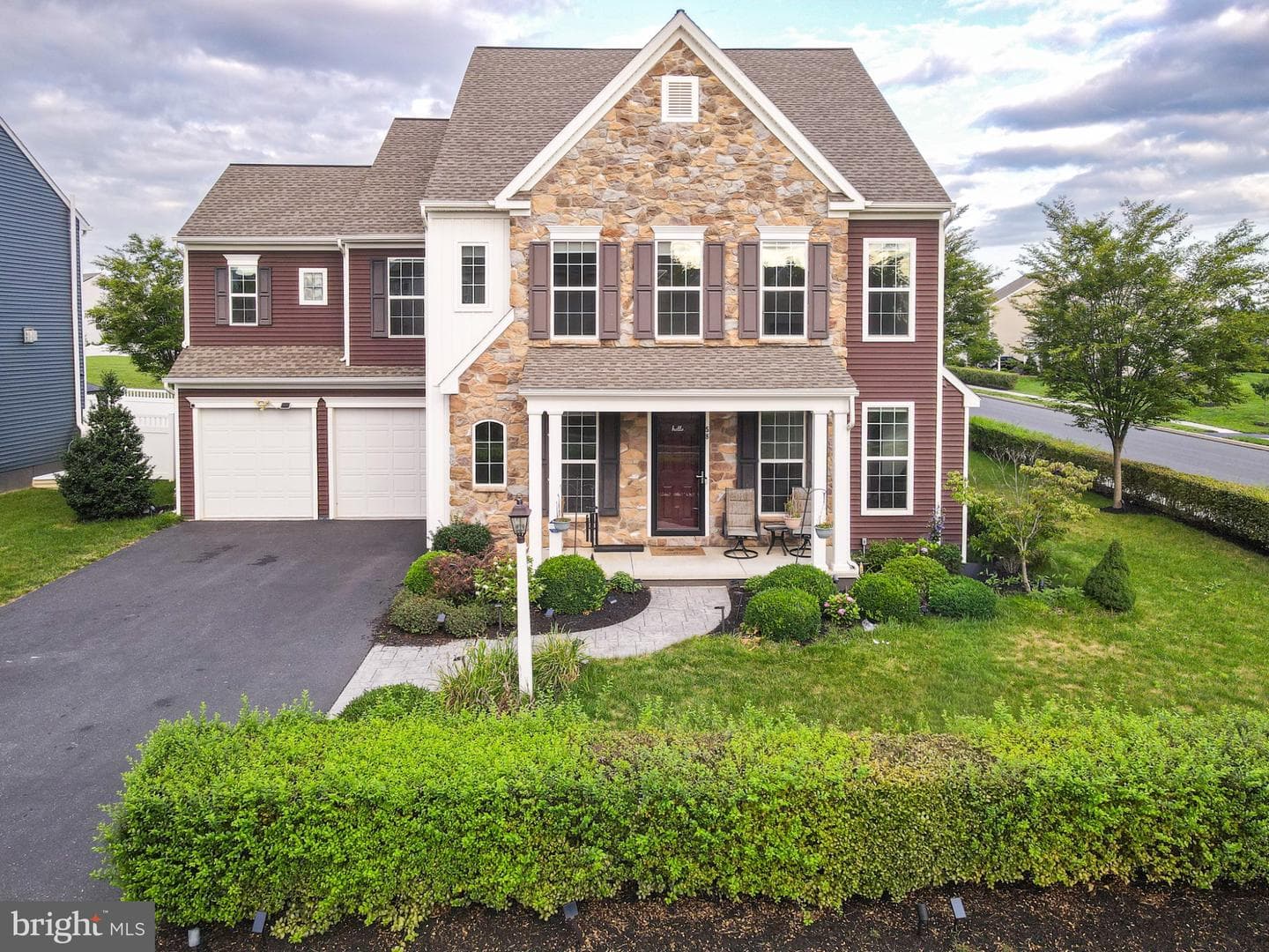 58 Edris Lane photo 1