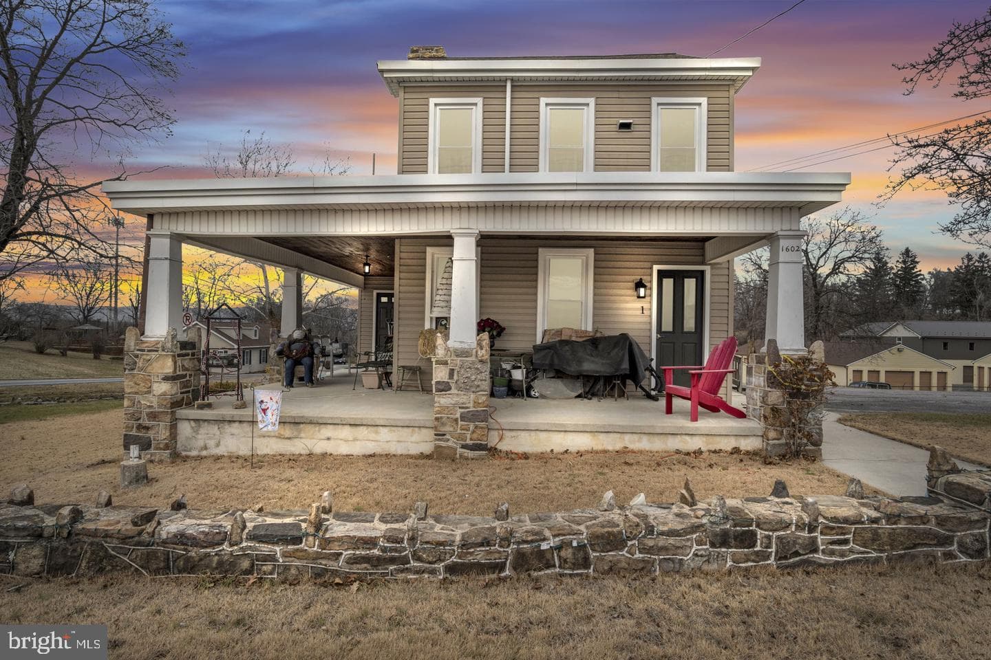 1602 Spring Road photo 1