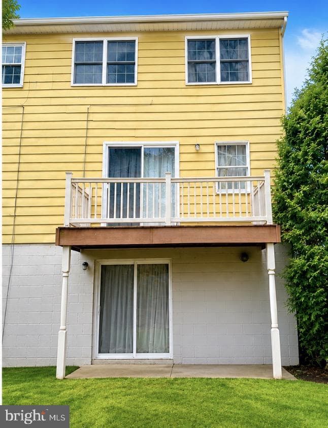 31 Drexel Place photo 1