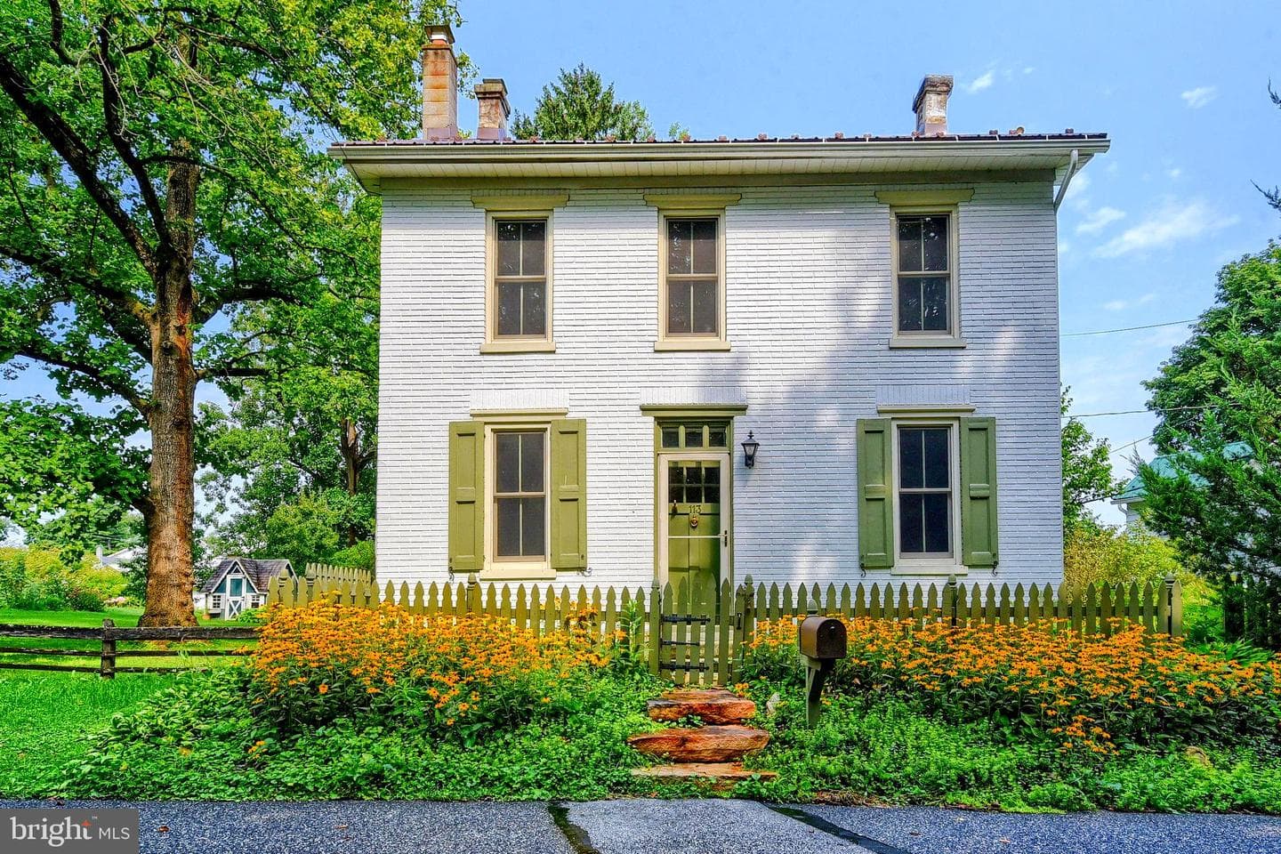 113 Race Street photo 1