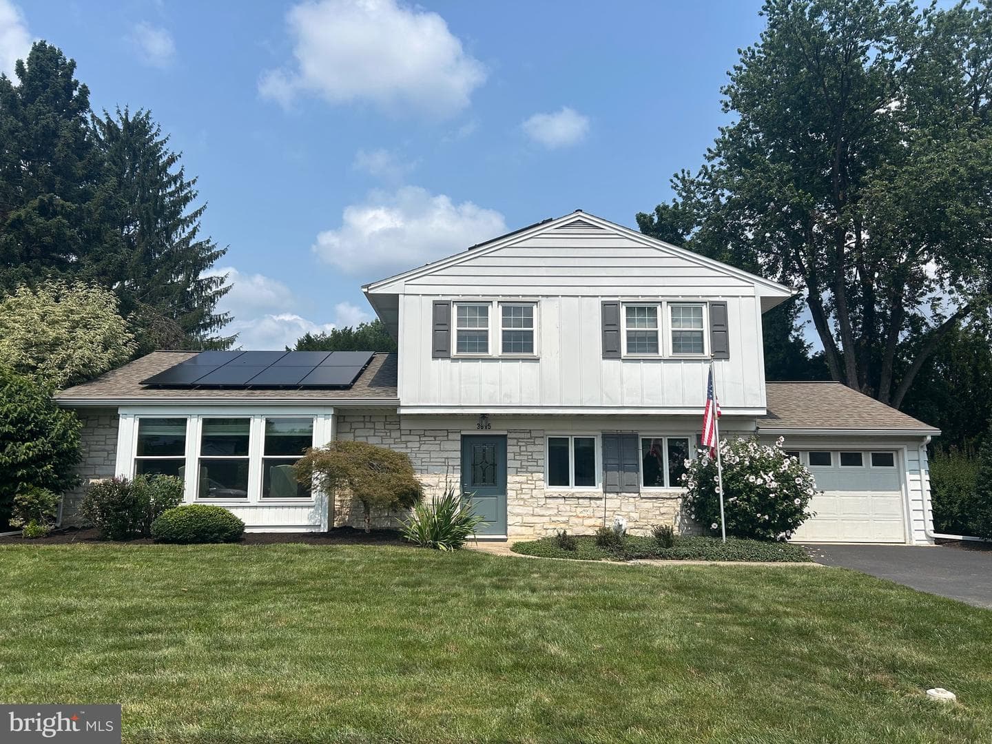 3815 Conestoga Road photo 1
