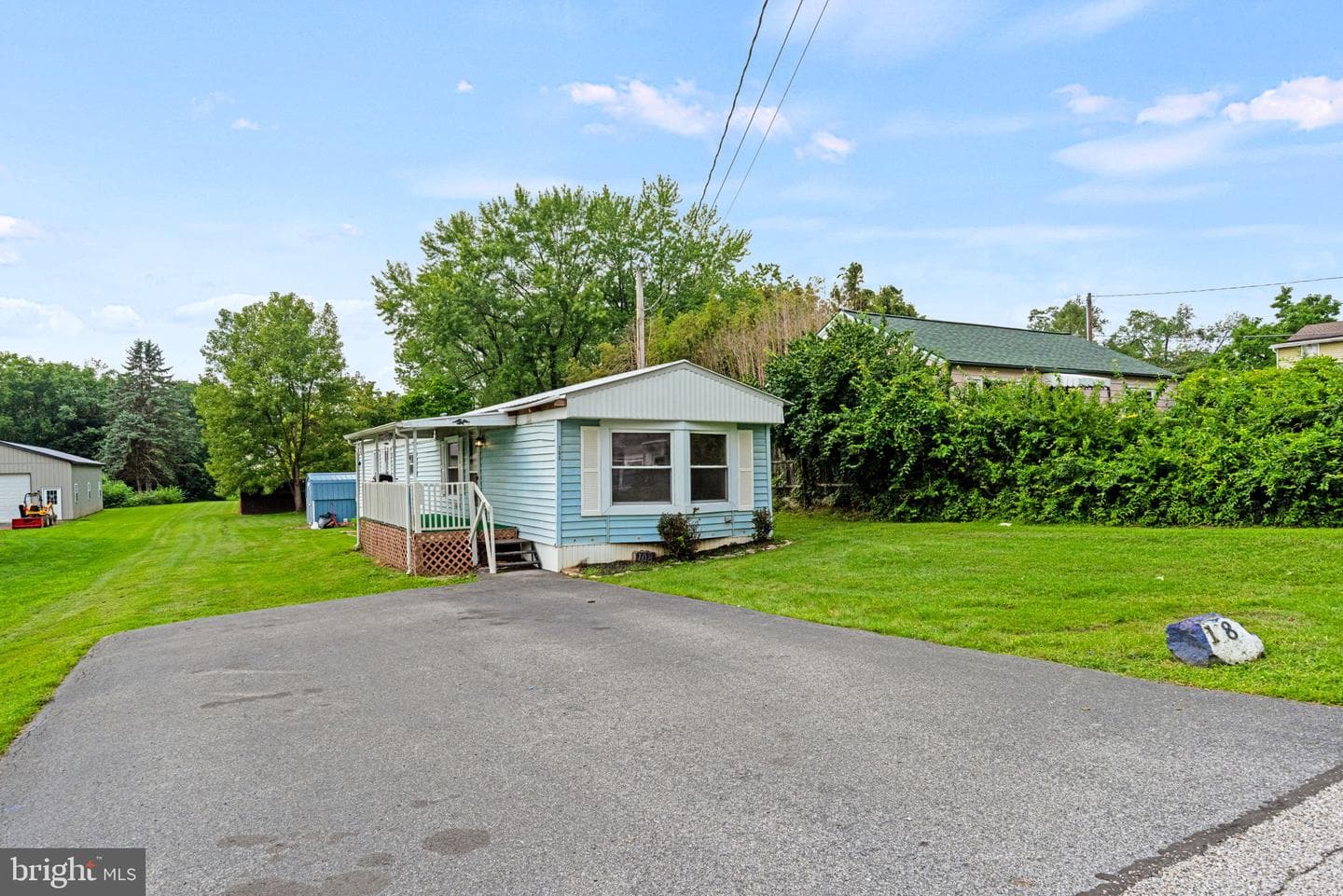 108 Marbeth Ave photo 1