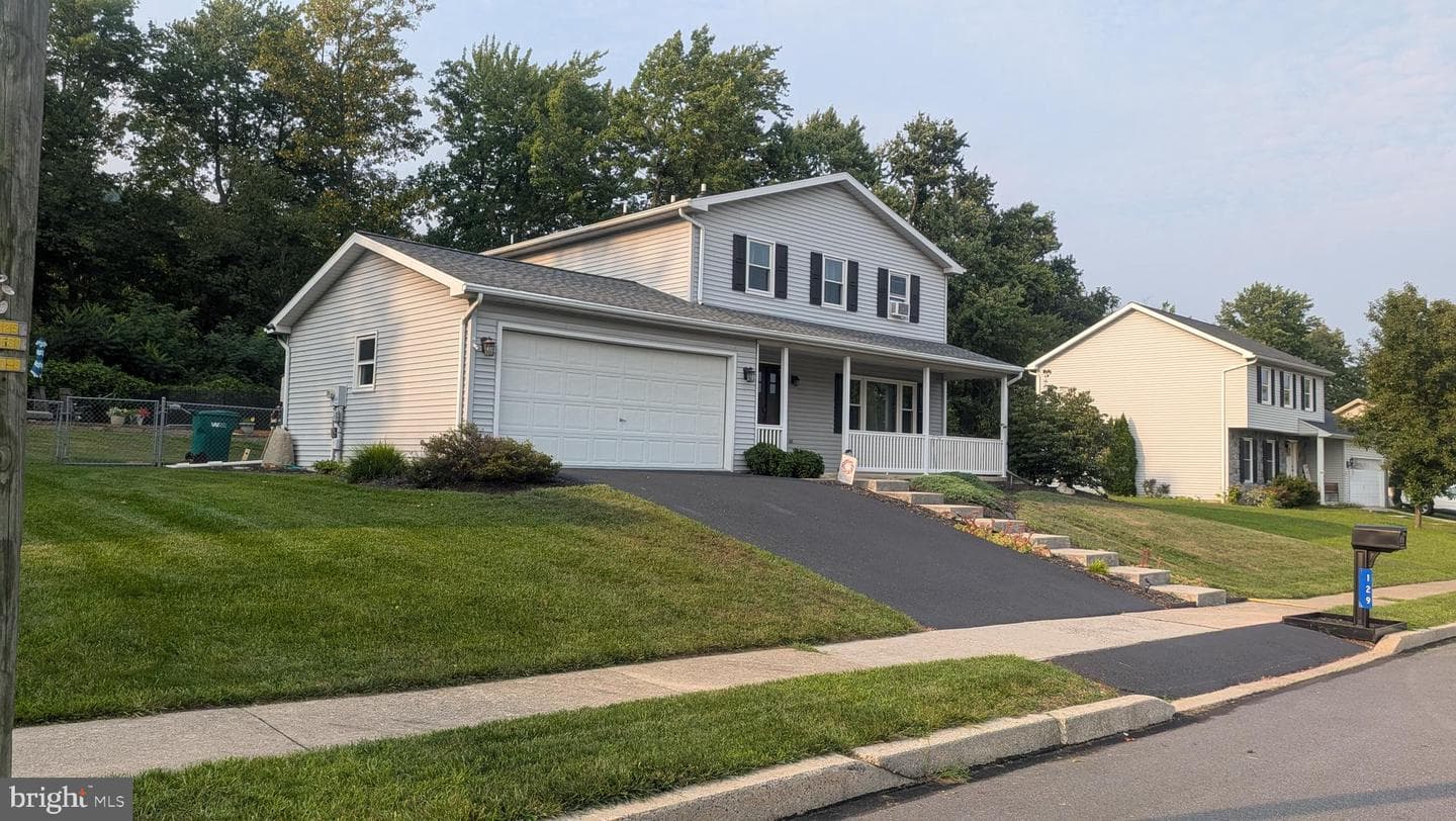 129 Laurel Drive photo 1