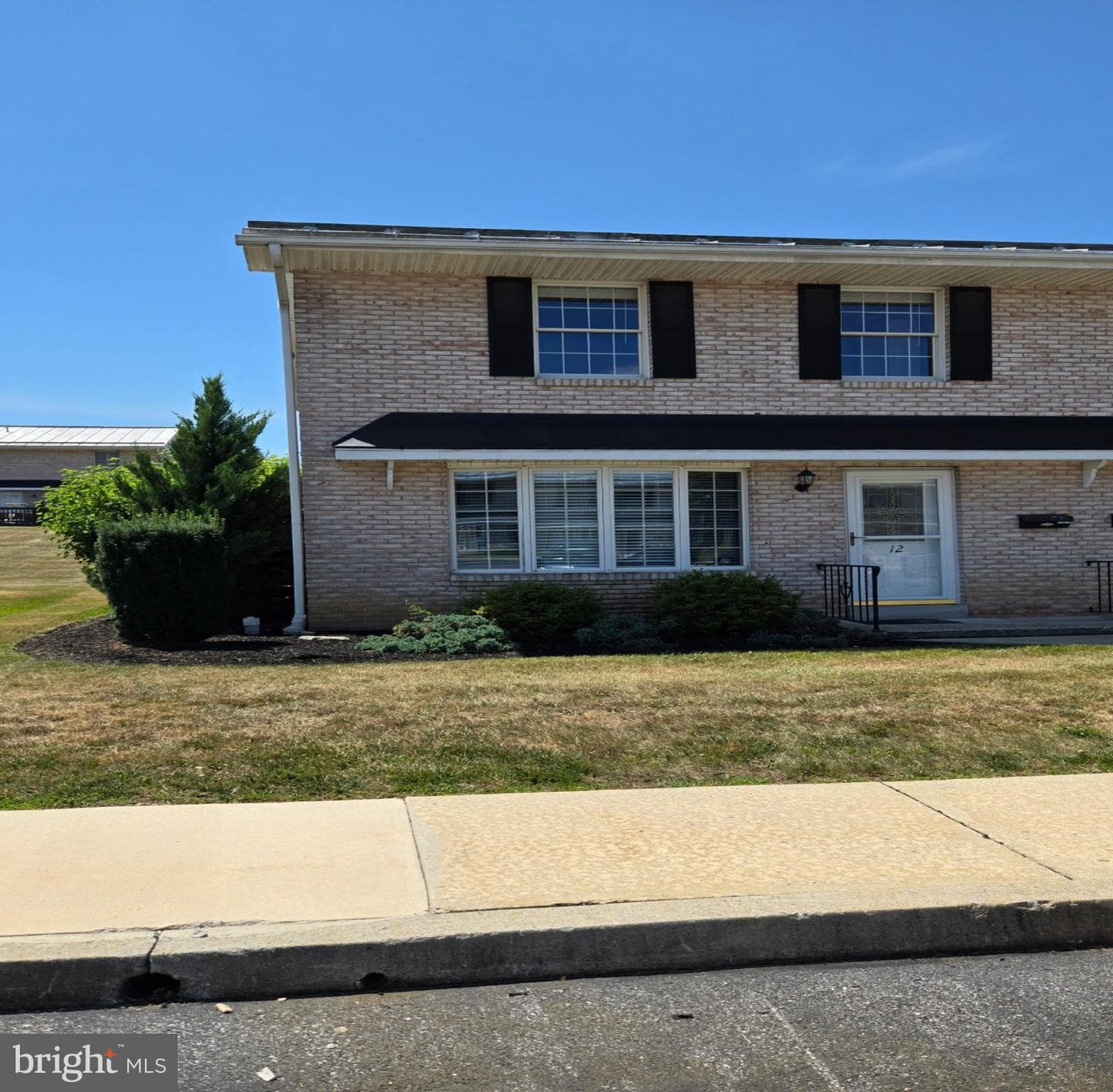 12 Bentley Place photo 1